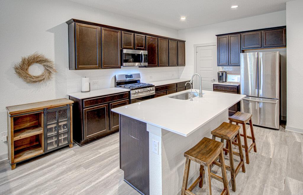 261 Deserti Rd, Leander, TX 78641