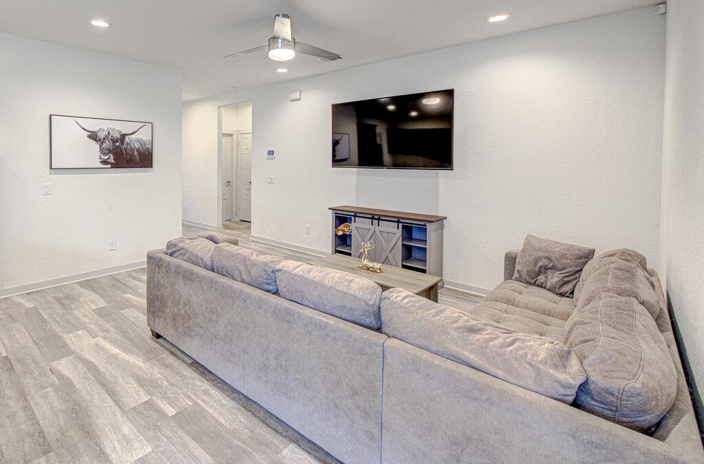 261 Deserti Rd, Leander, TX 78641