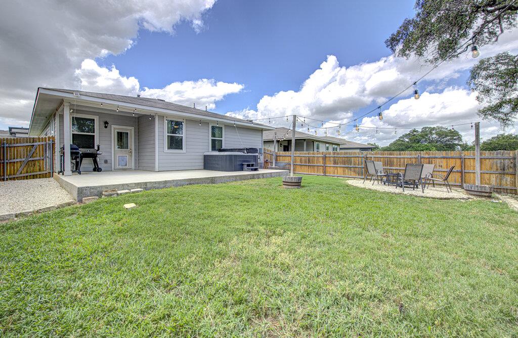 261 Deserti Rd, Leander, TX 78641