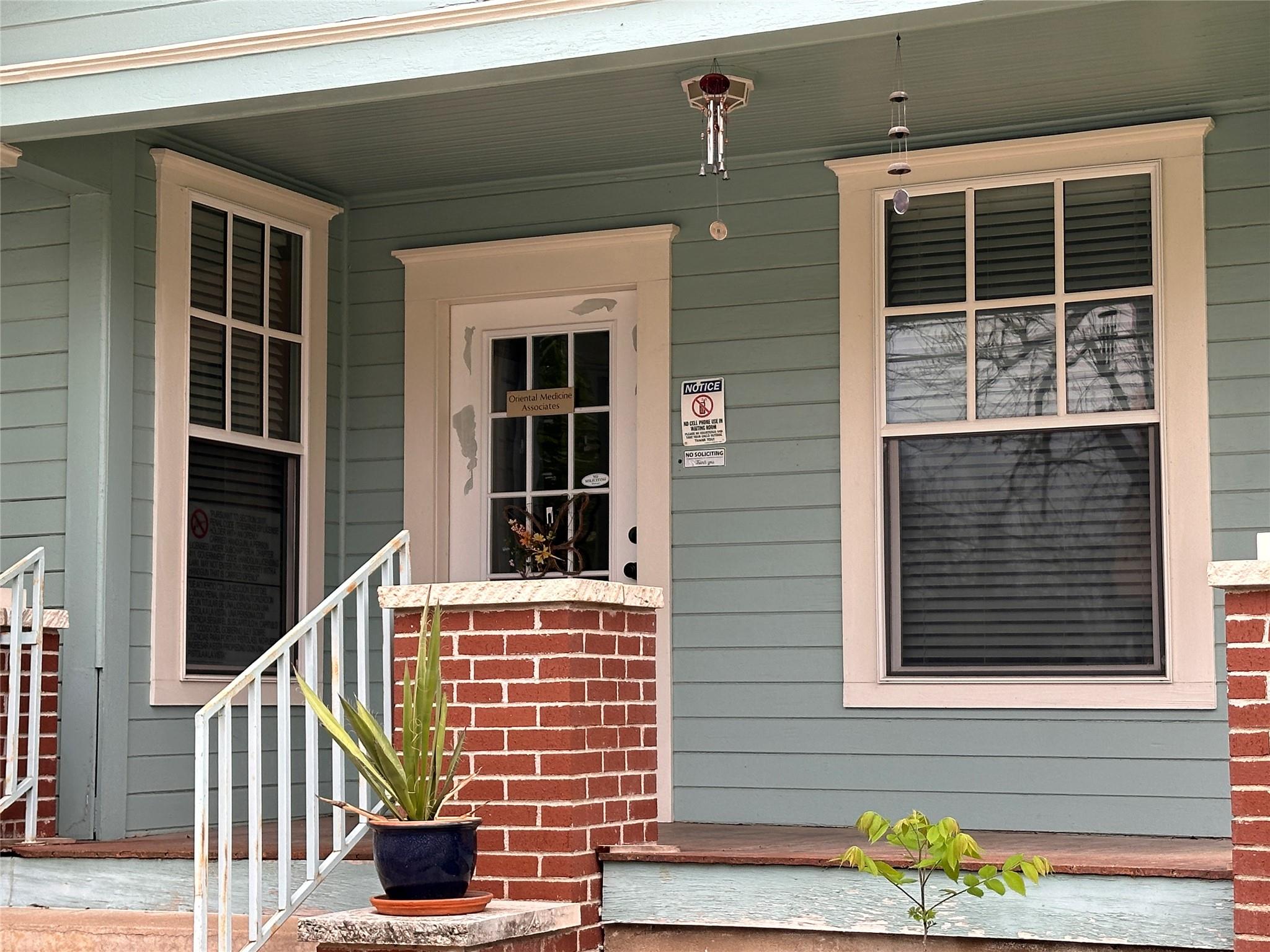 212 W 10th St # 103, Georgetown, TX 78626