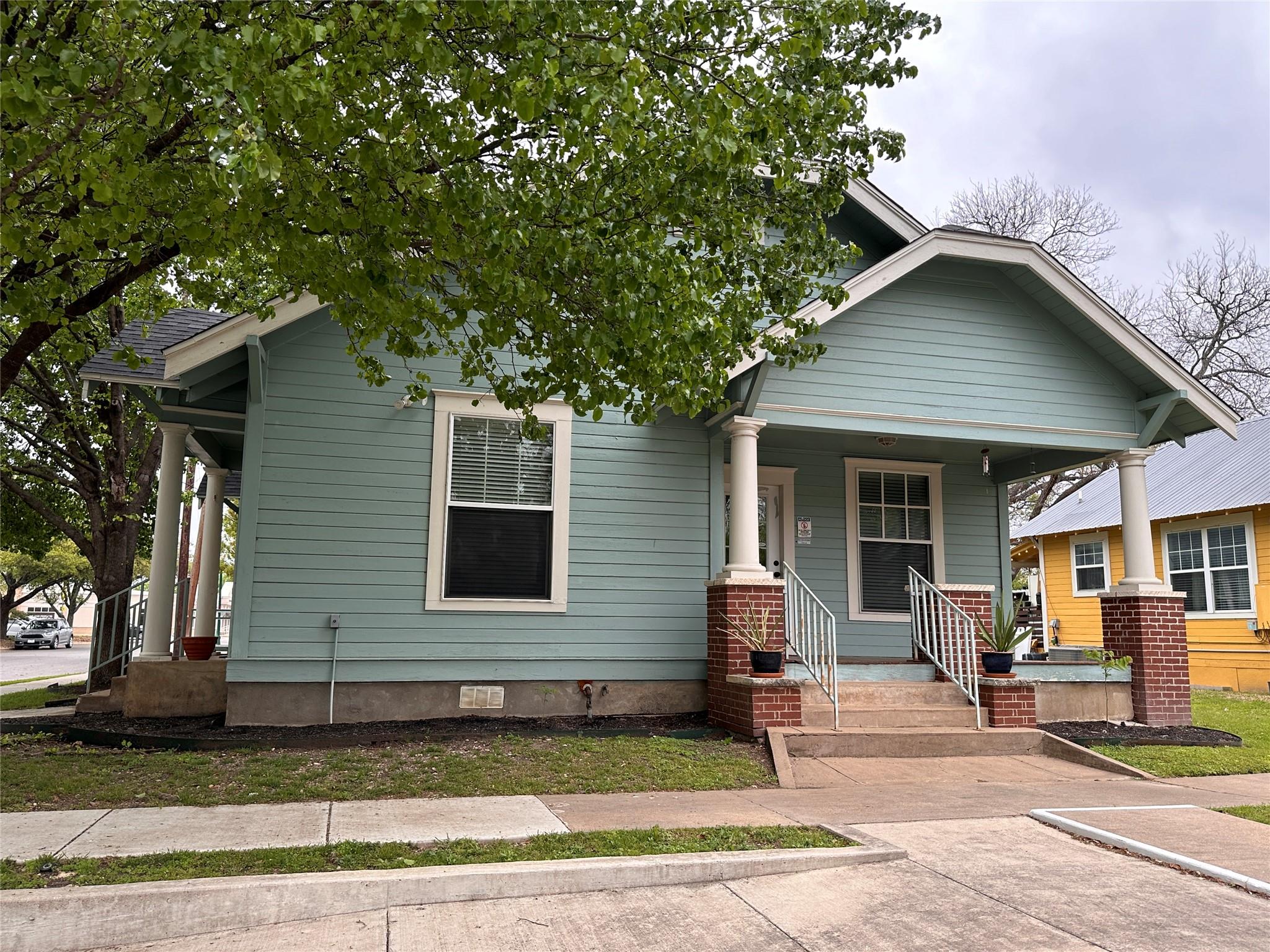 212 W 10th St # 103, Georgetown, TX 78626