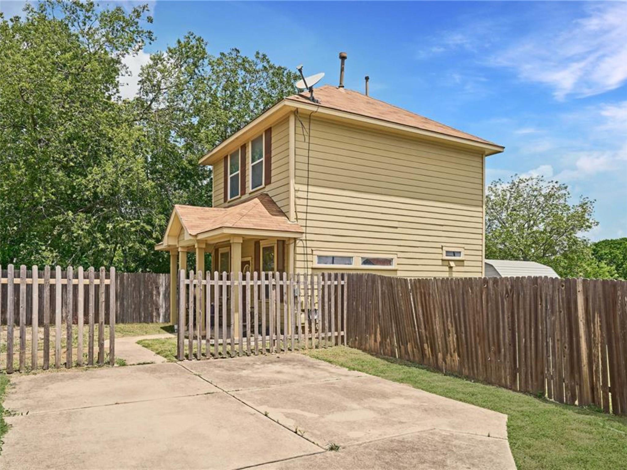 6912 Meador Ave, Austin, TX 78752