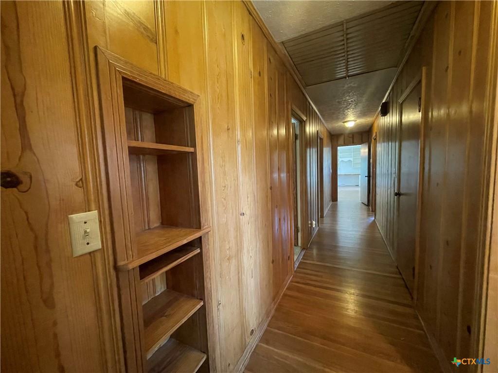 601 S Arnold St S, Lampasas, TX 76550