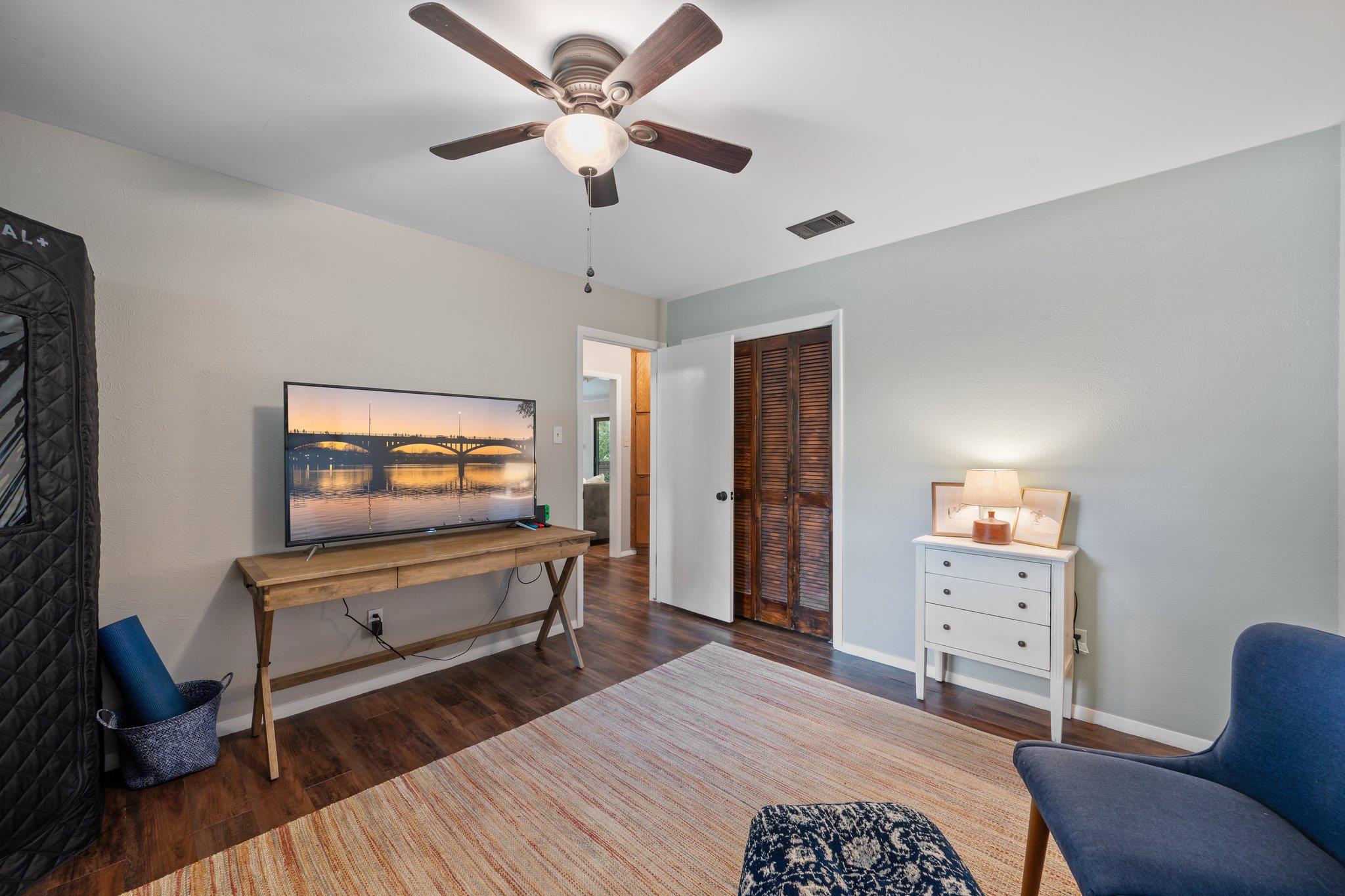 8005 Red Willow Dr, Austin, TX 78736