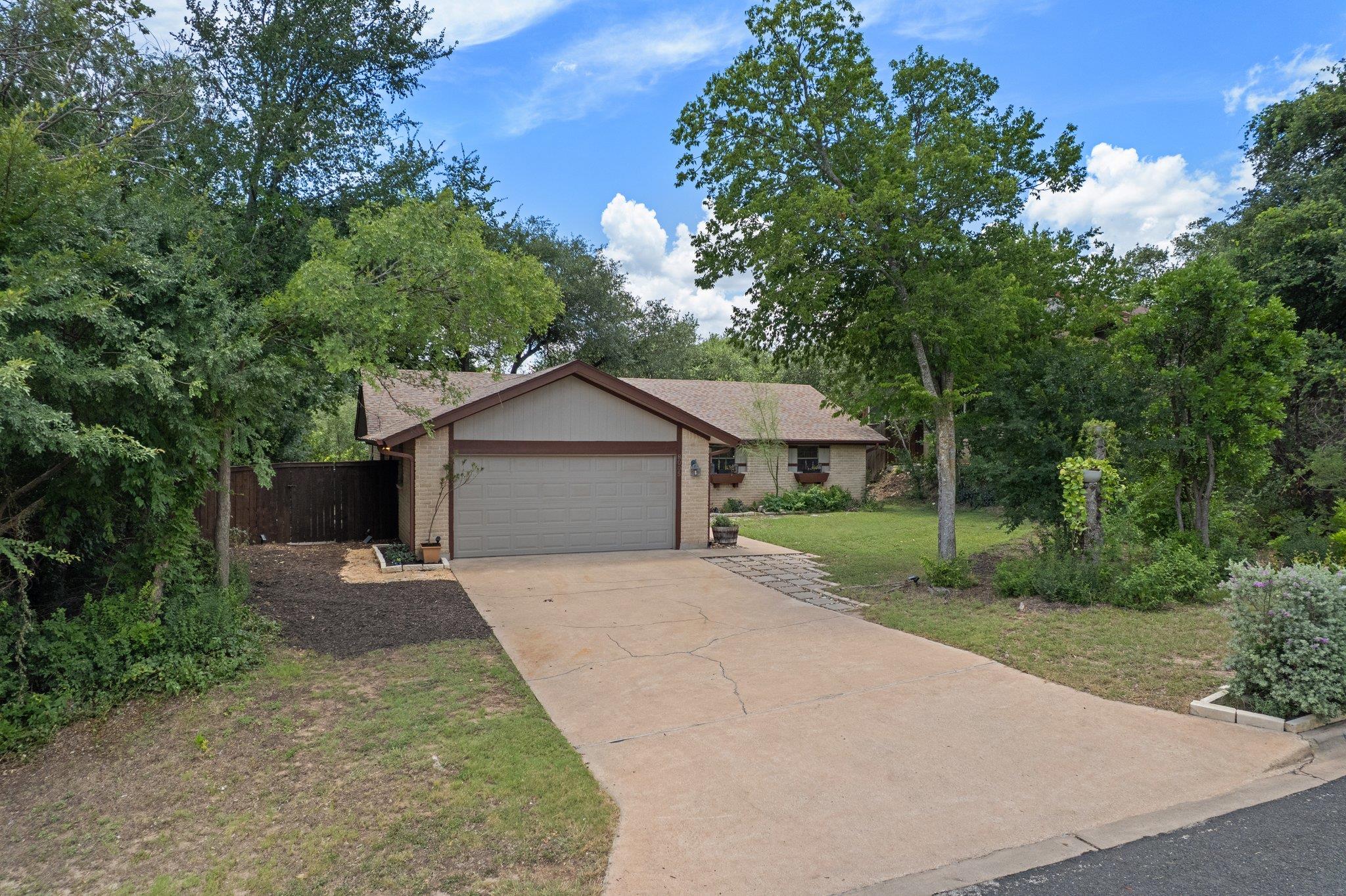 8005 Red Willow Dr, Austin, TX 78736
