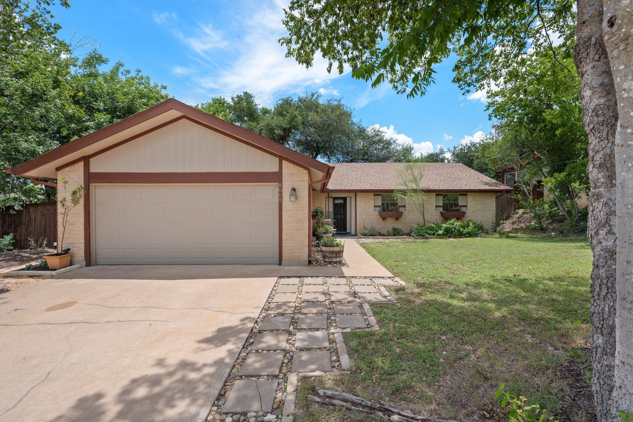 8005 Red Willow Dr, Austin, TX 78736