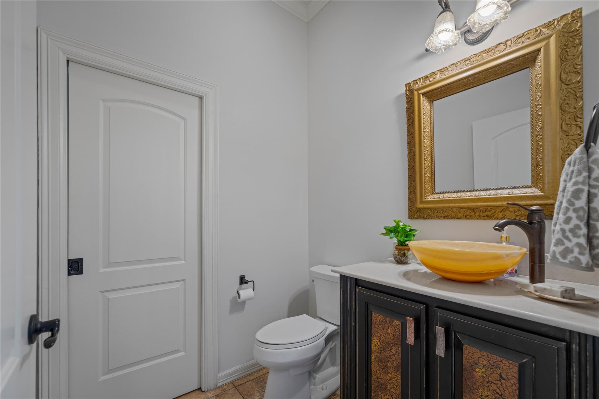 758 Mission Hts, New Braunfels, TX 78130