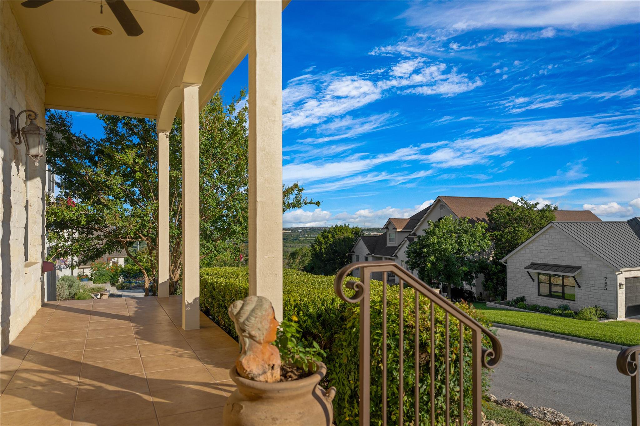 758 Mission Hts, New Braunfels, TX 78130