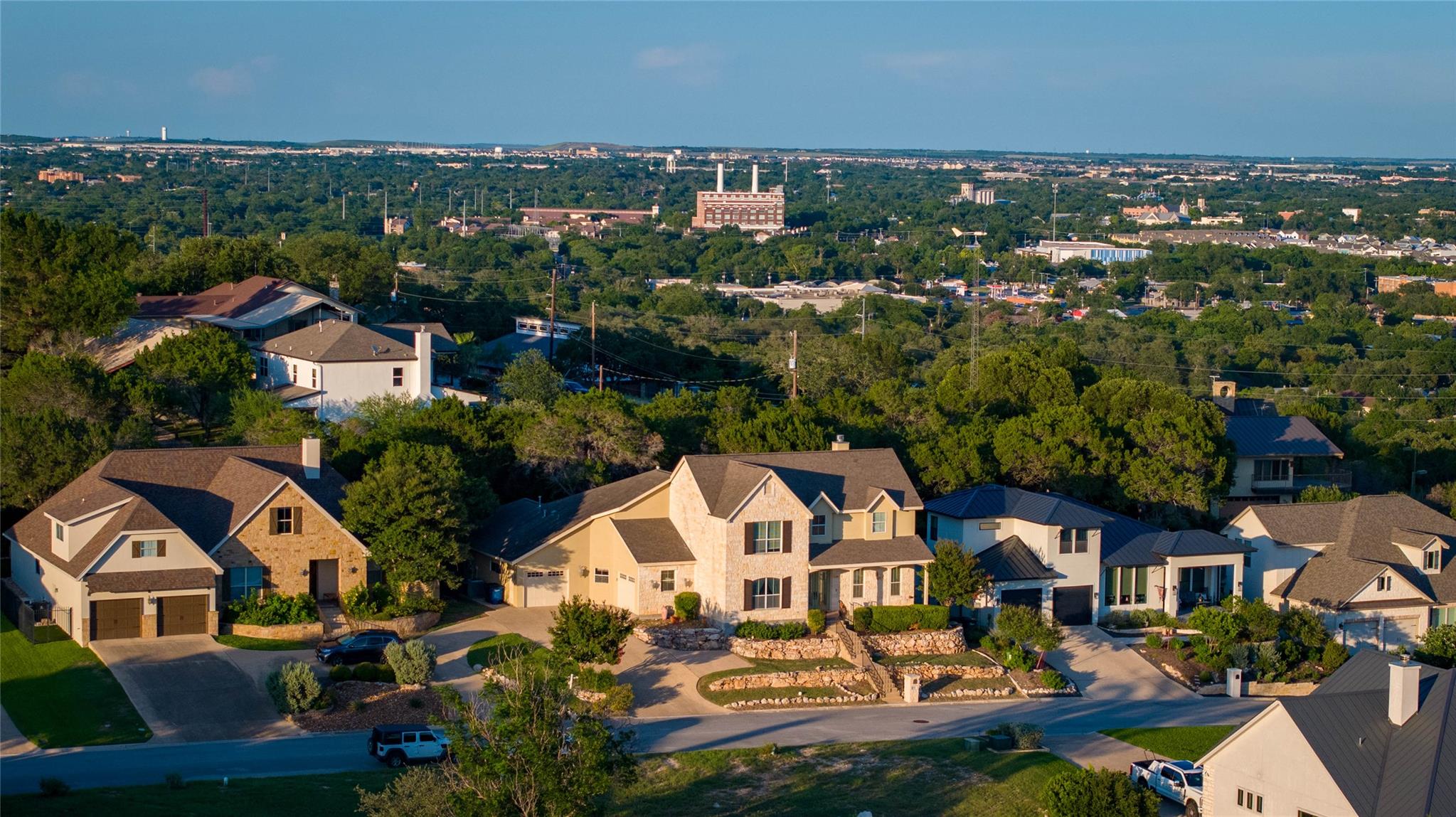 758 Mission Hts, New Braunfels, TX 78130