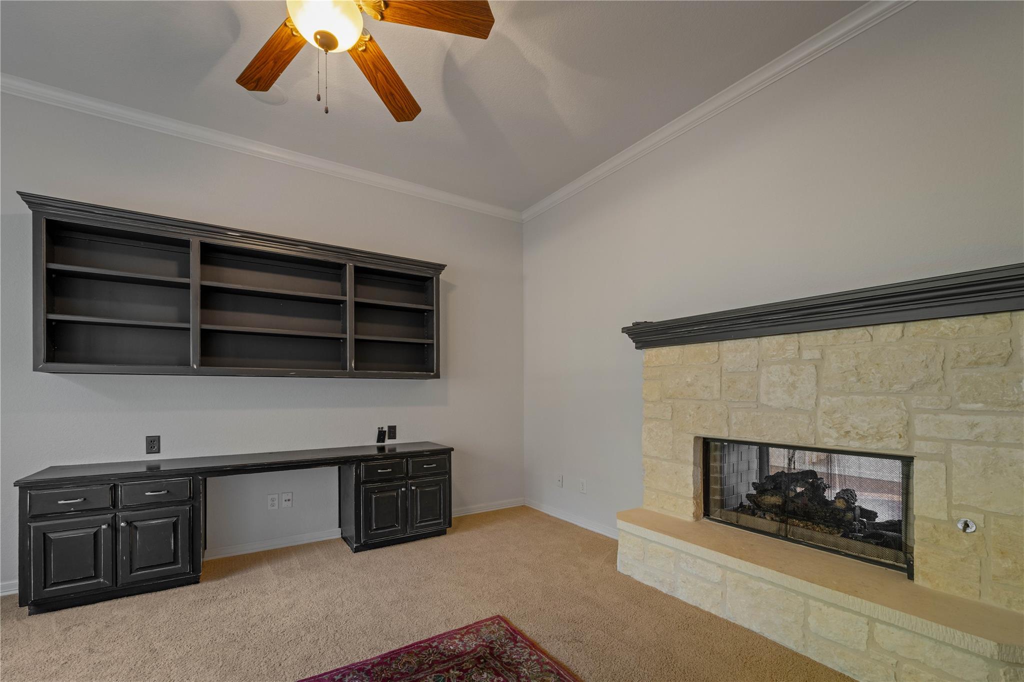 758 Mission Hts, New Braunfels, TX 78130