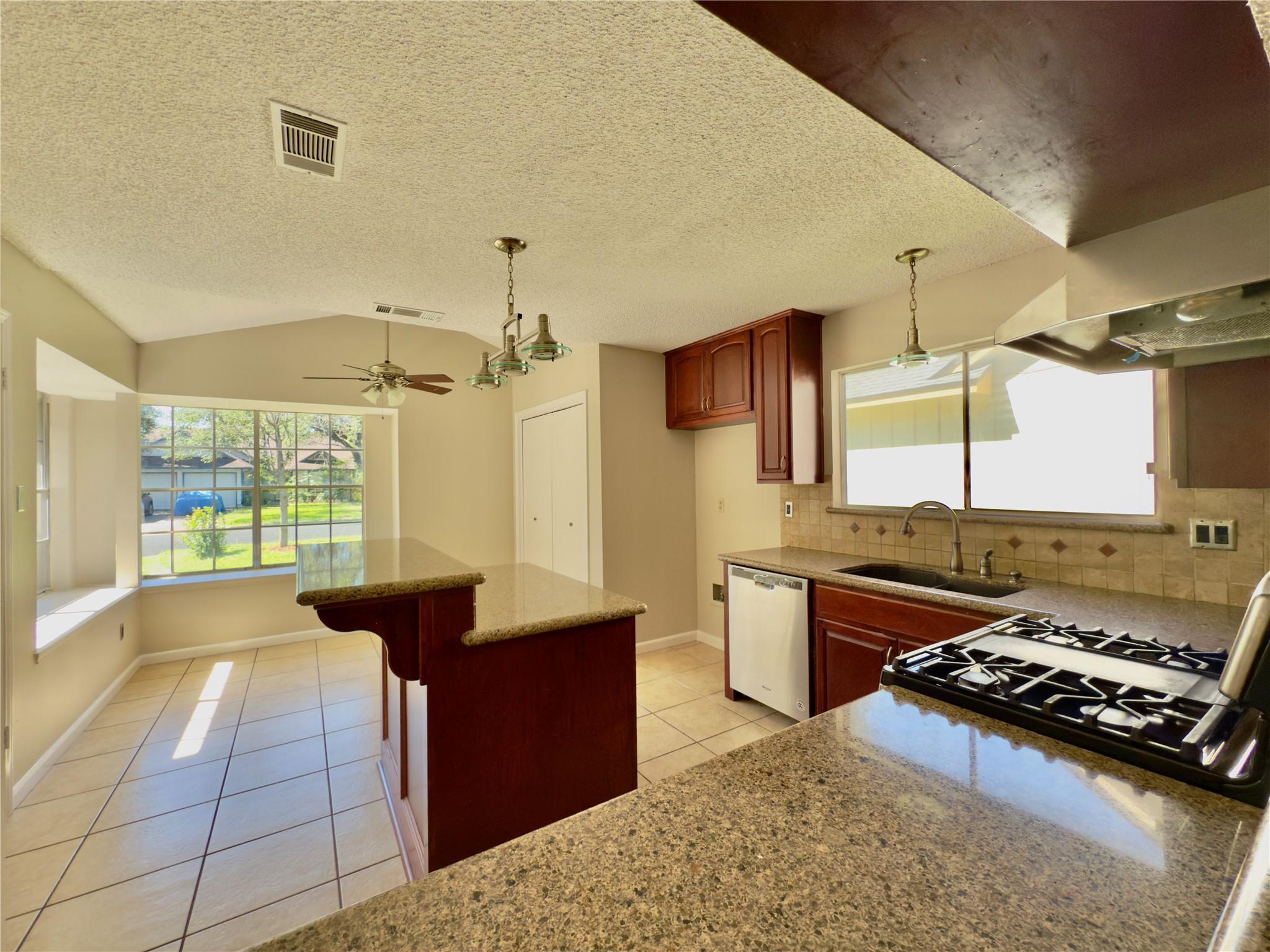 6400 Jennings Dr, Austin, TX 78727