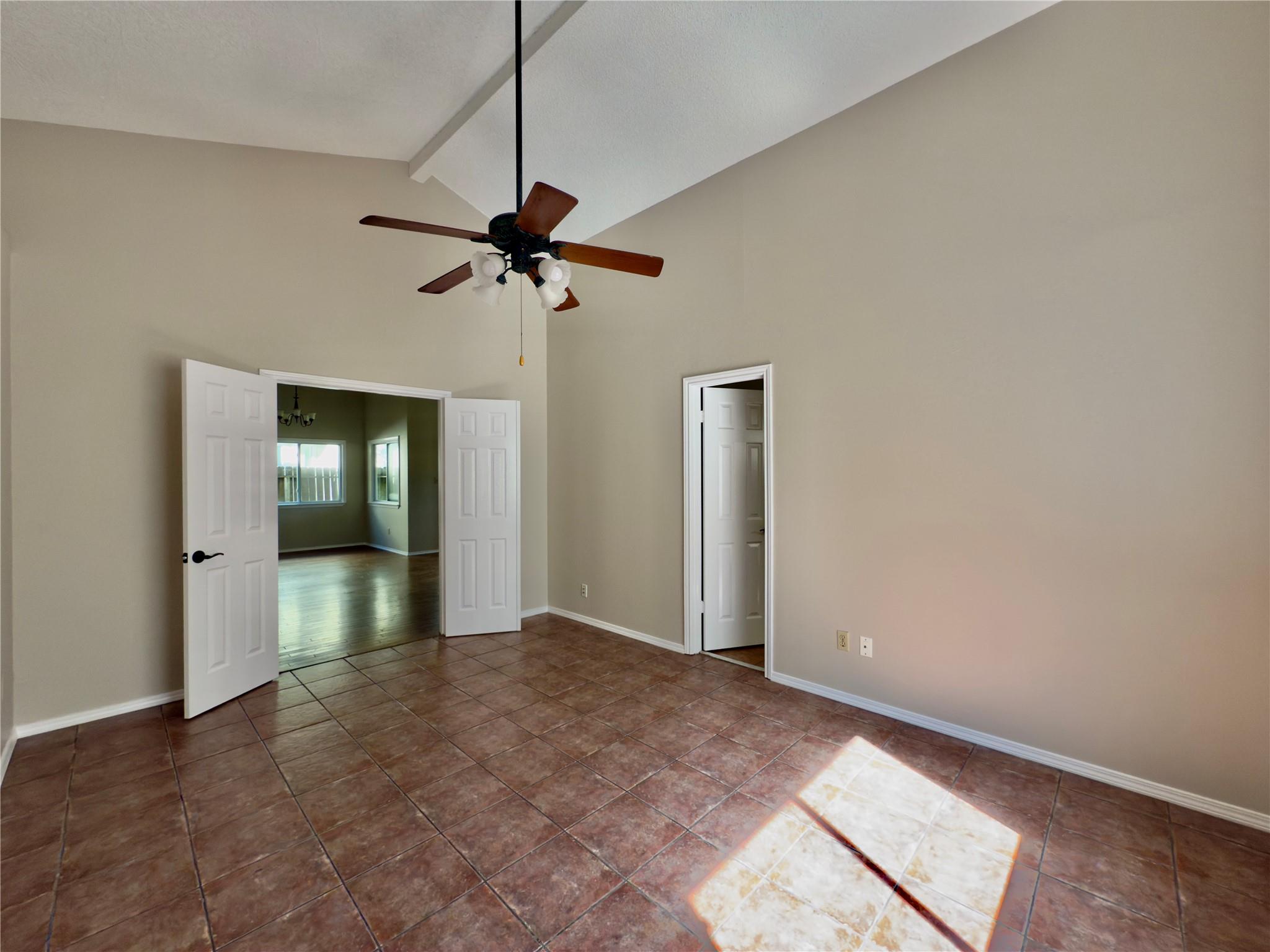 6400 Jennings Dr, Austin, TX 78727