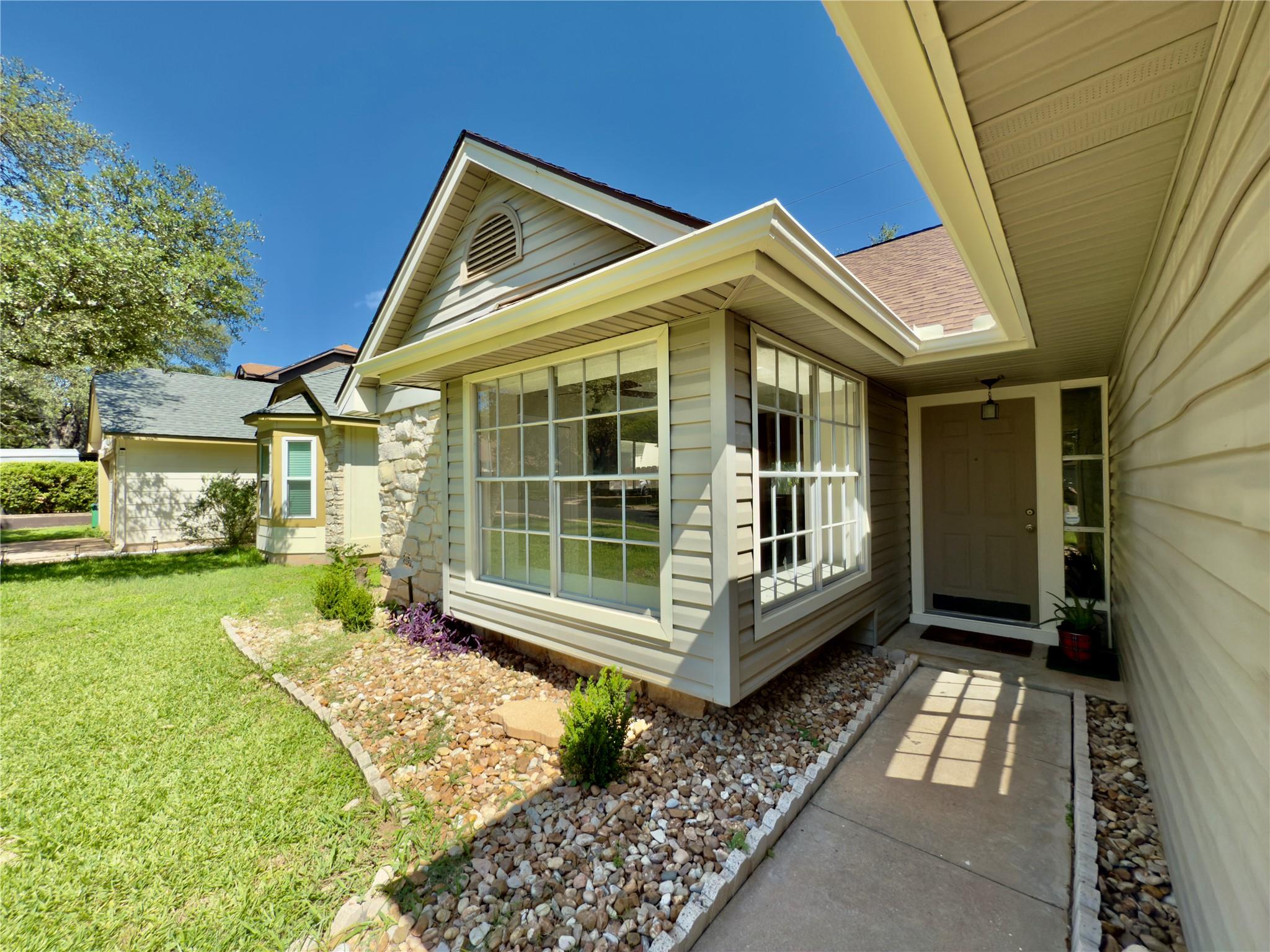 6400 Jennings Dr, Austin, TX 78727
