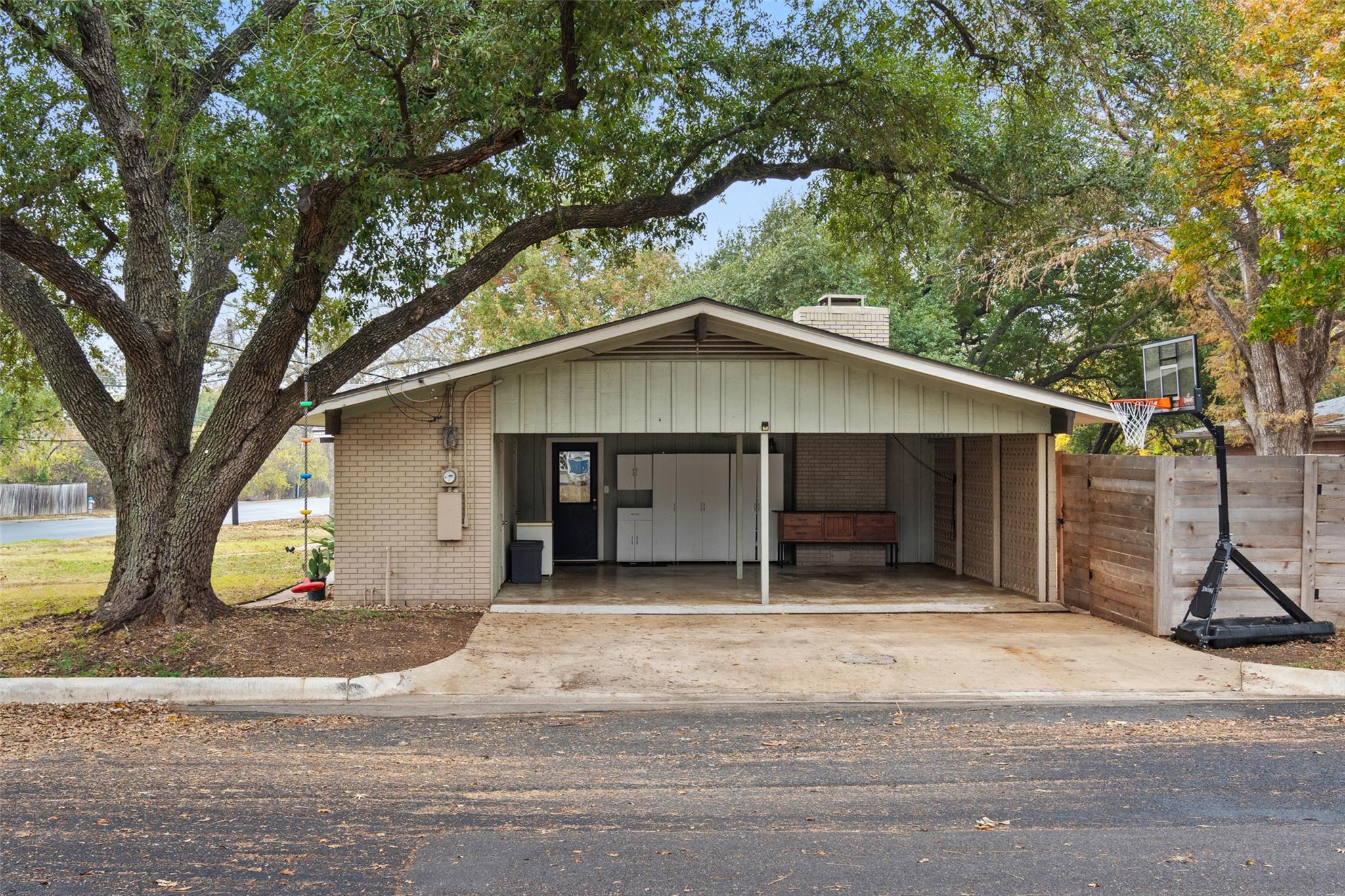 1802 Hutto Rd, Georgetown, TX 78626