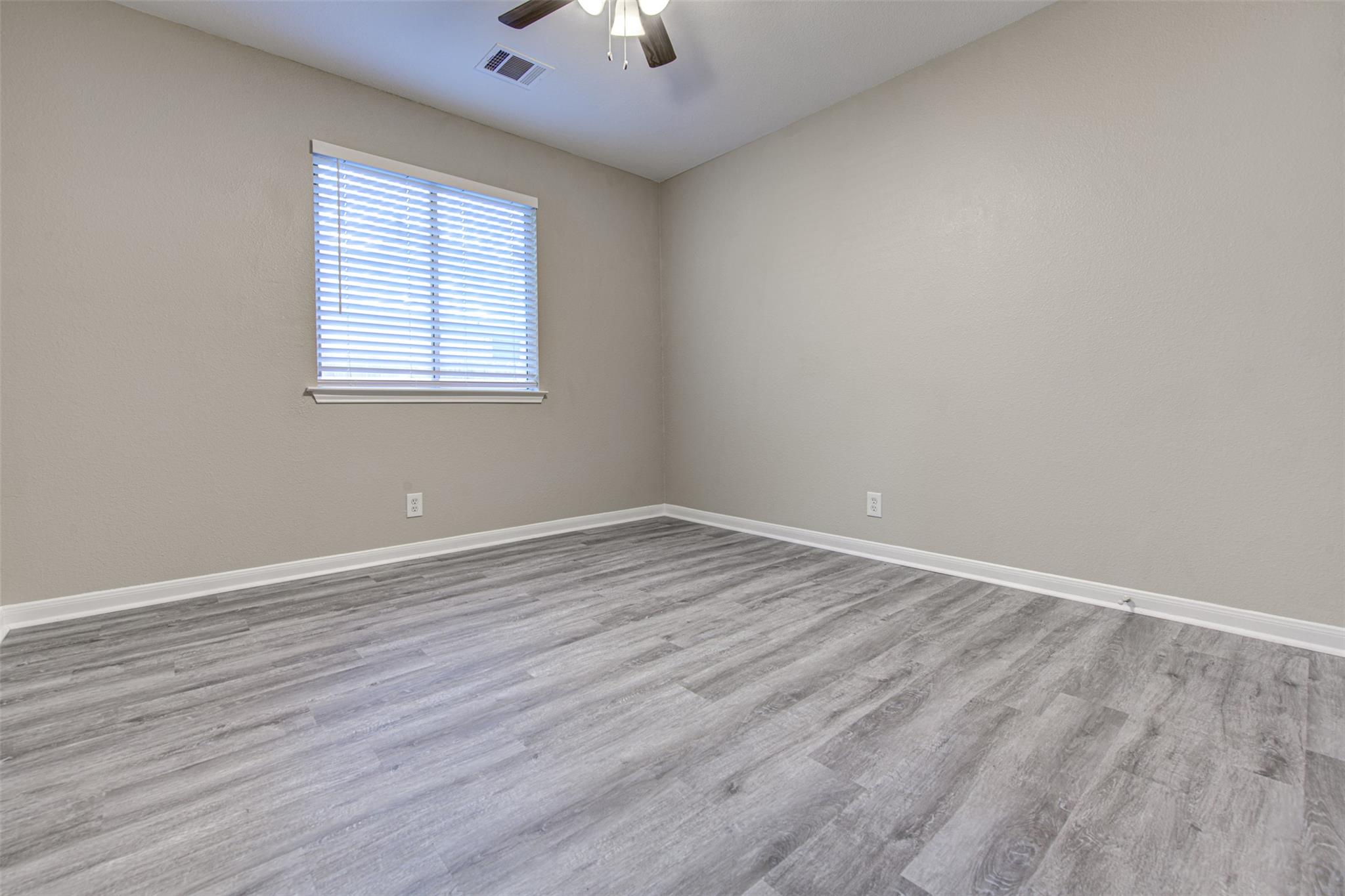 430 Zebra Dr, Kyle, TX 78640