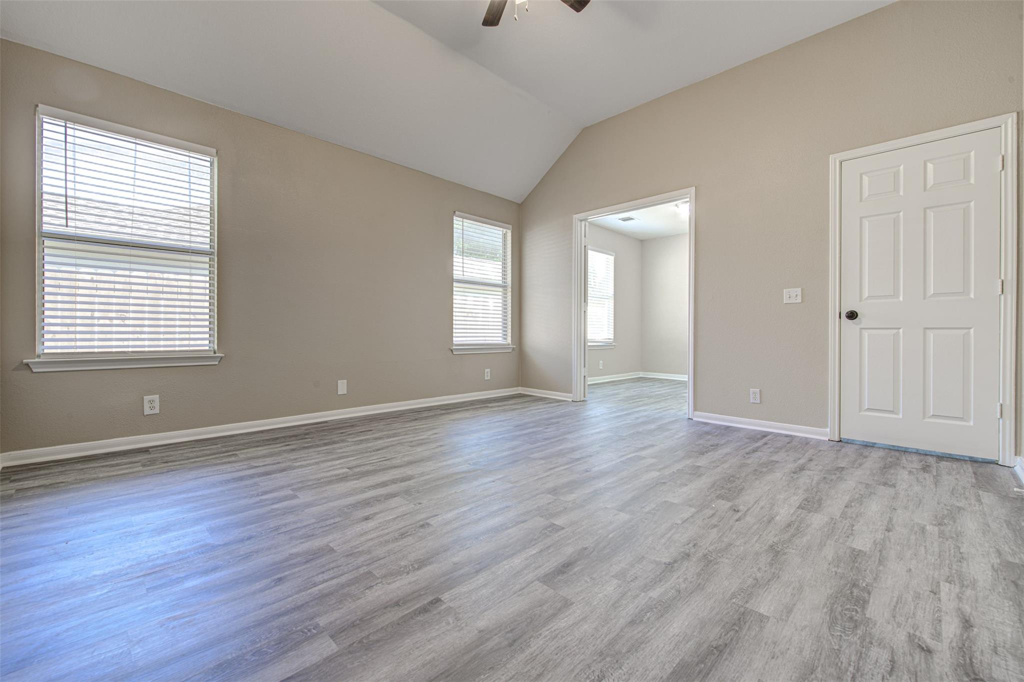 430 Zebra Dr, Kyle, TX 78640