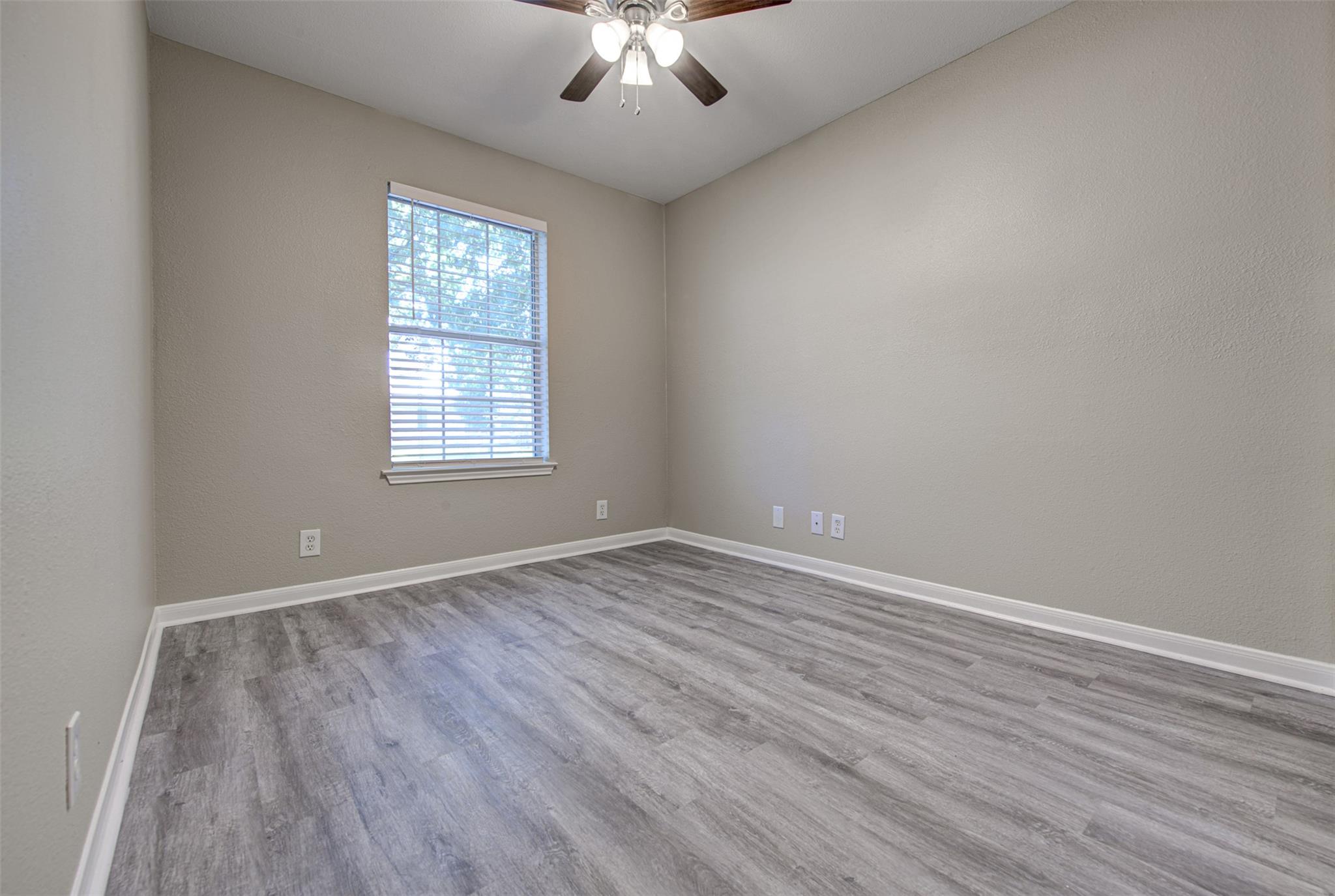 430 Zebra Dr, Kyle, TX 78640