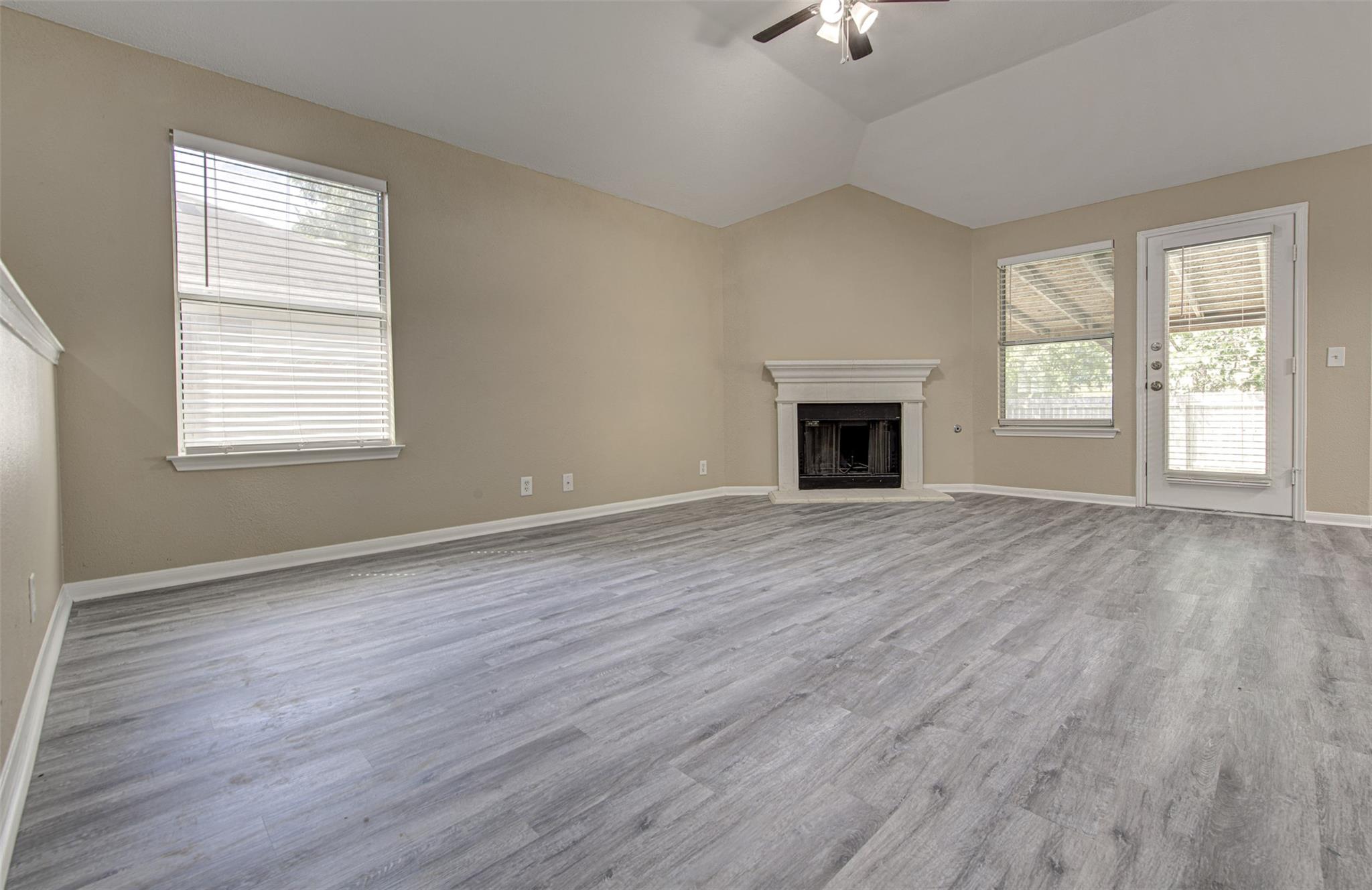 430 Zebra Dr, Kyle, TX 78640