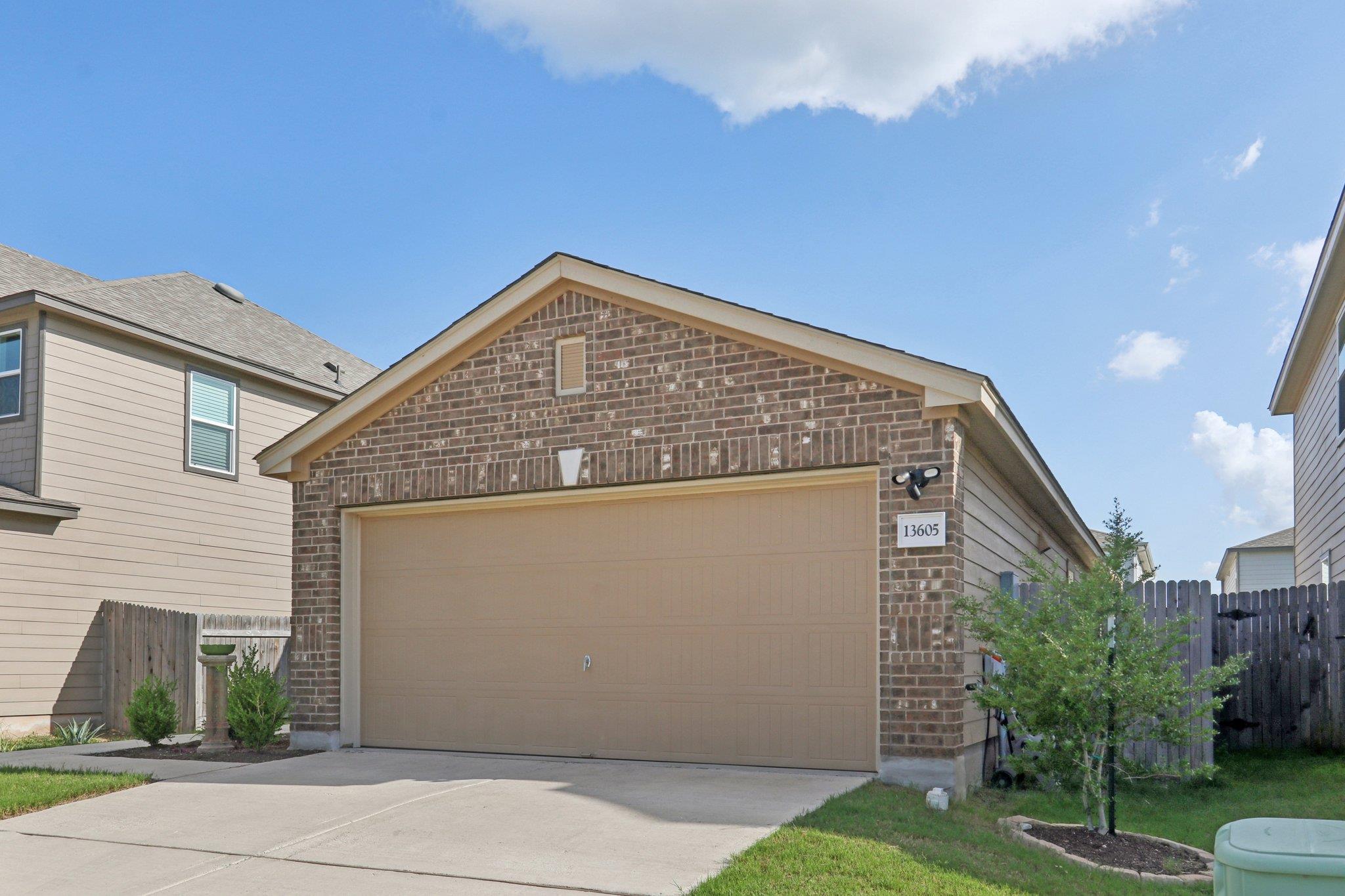13605 Abigail Adams St, Manor, TX 78653