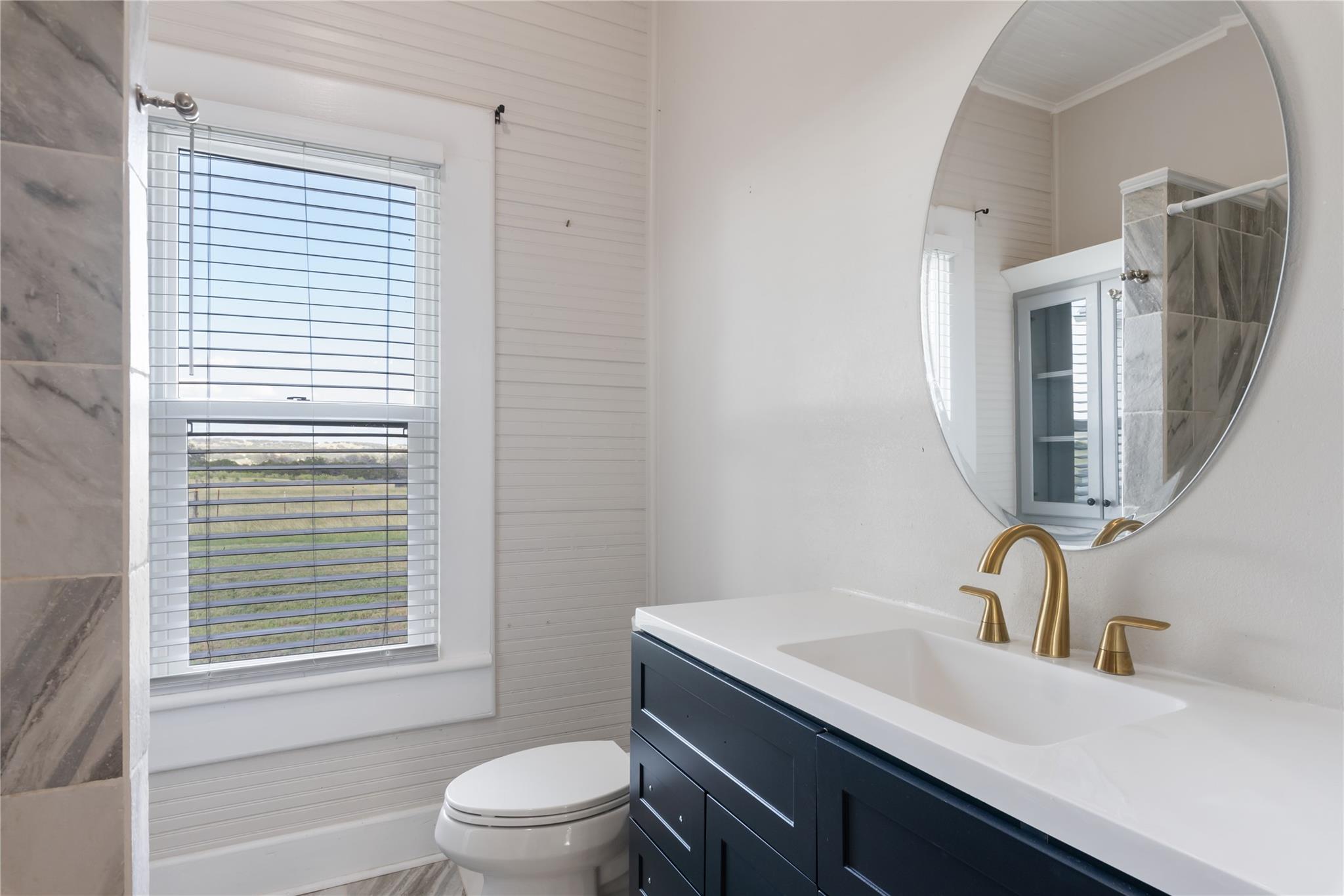 1649 Schumann Rd, Stonewall, TX 78671