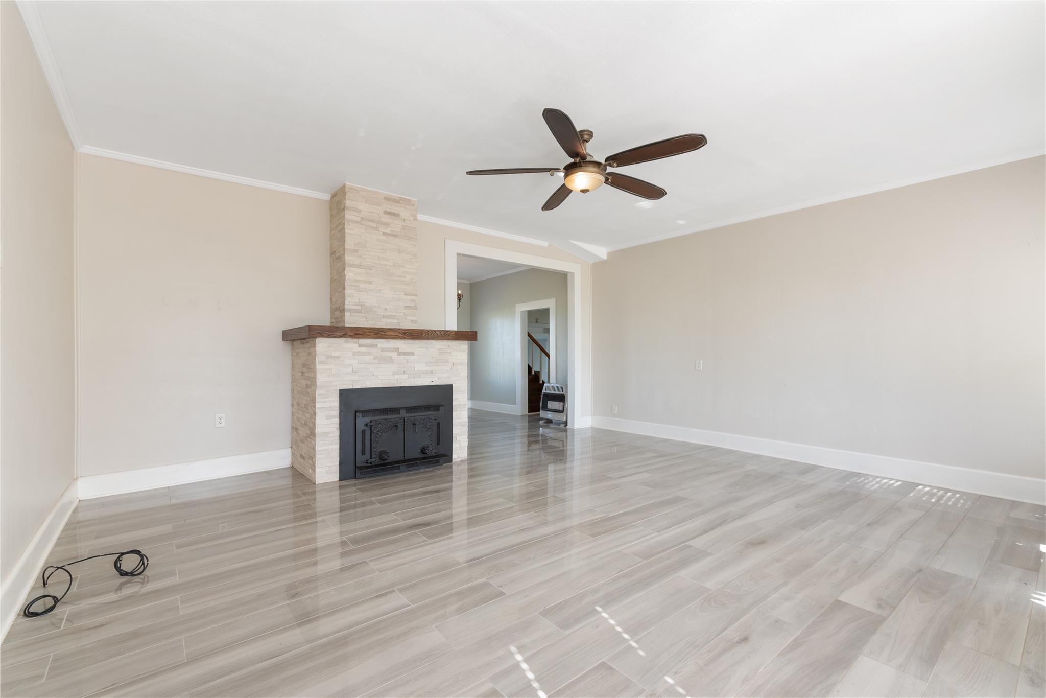 1649 Schumann Rd, Stonewall, TX 78671