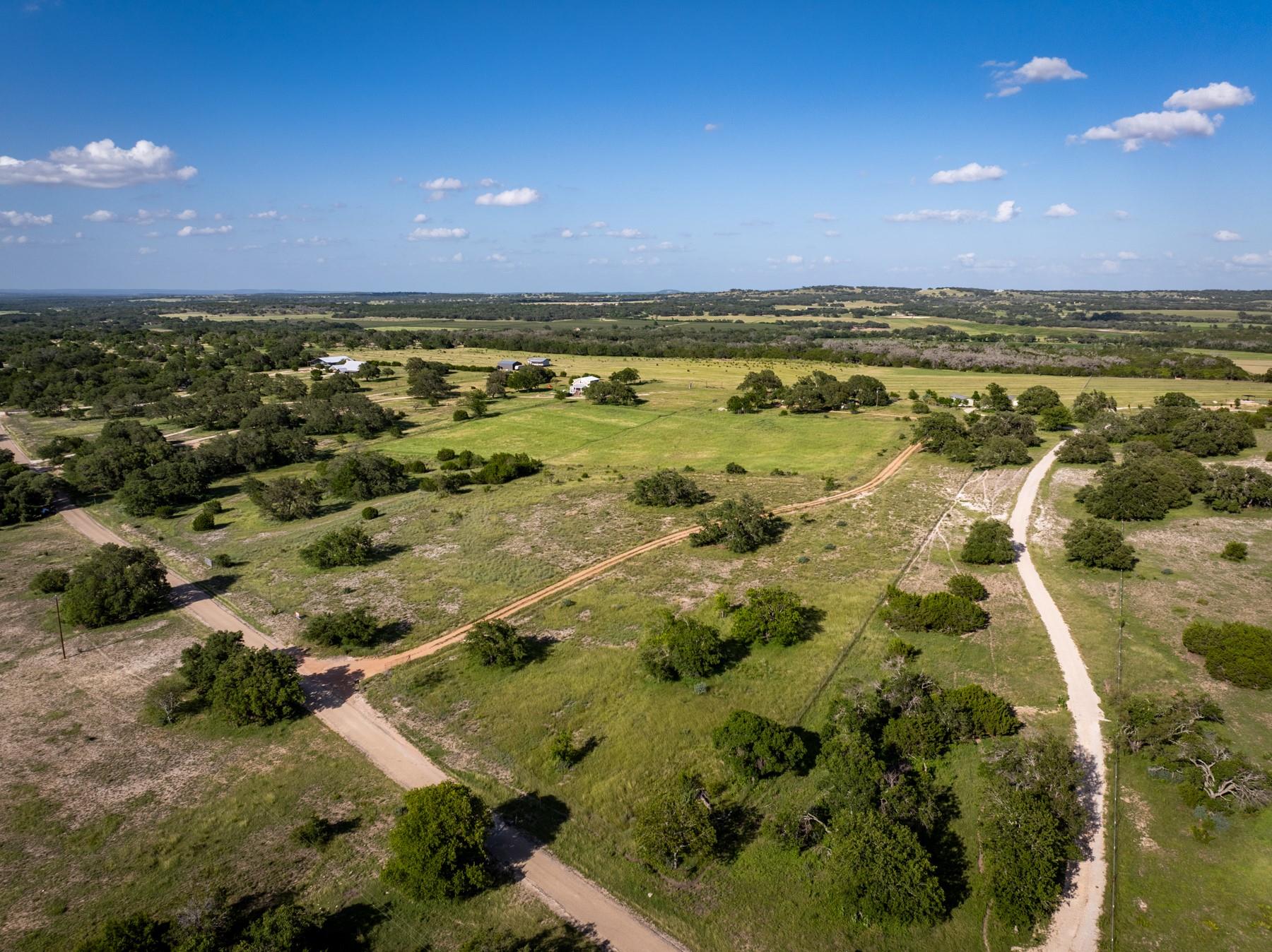 1649 Schumann Rd, Stonewall, TX 78671