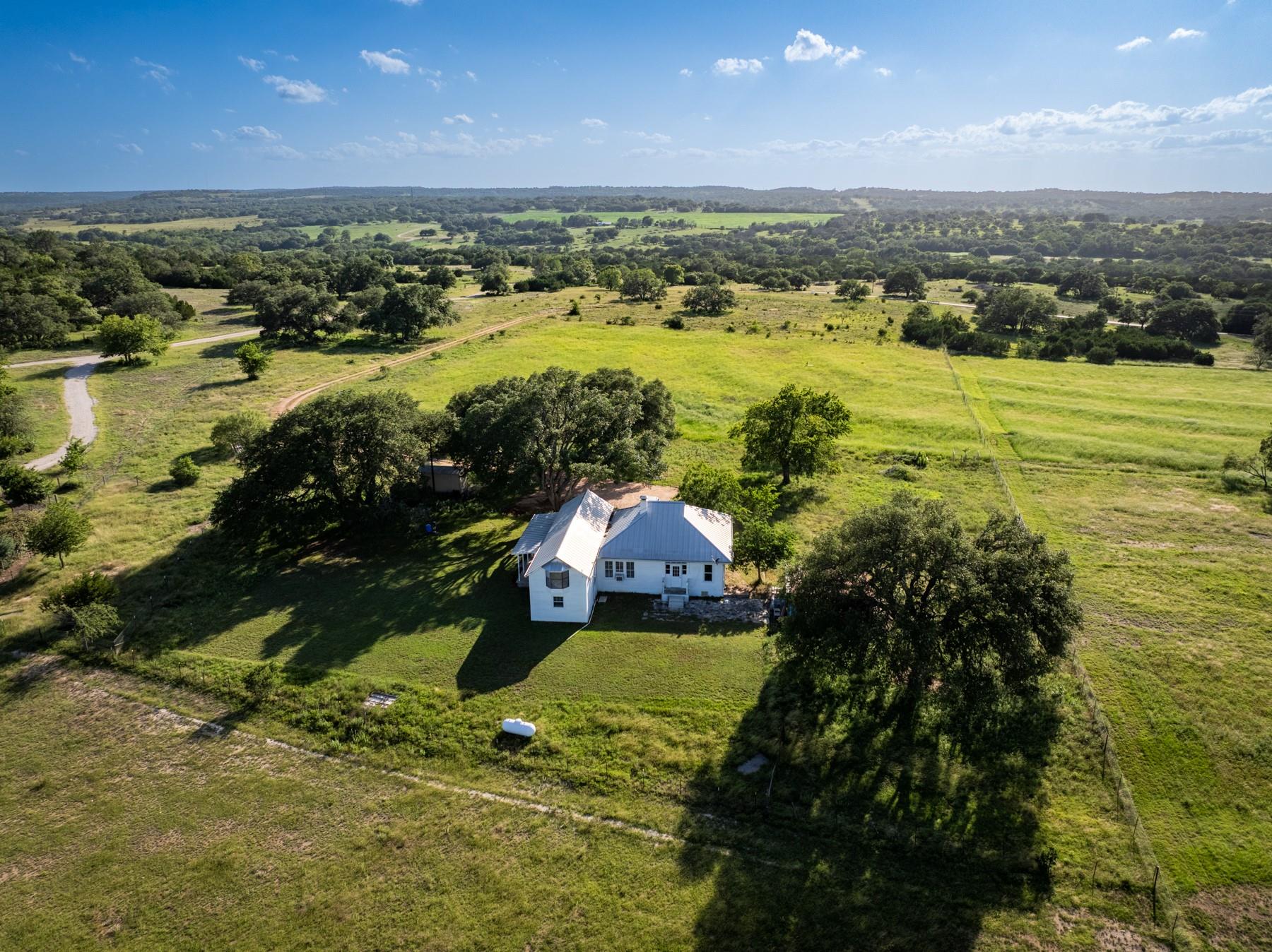 1649 Schumann Rd, Stonewall, TX 78671