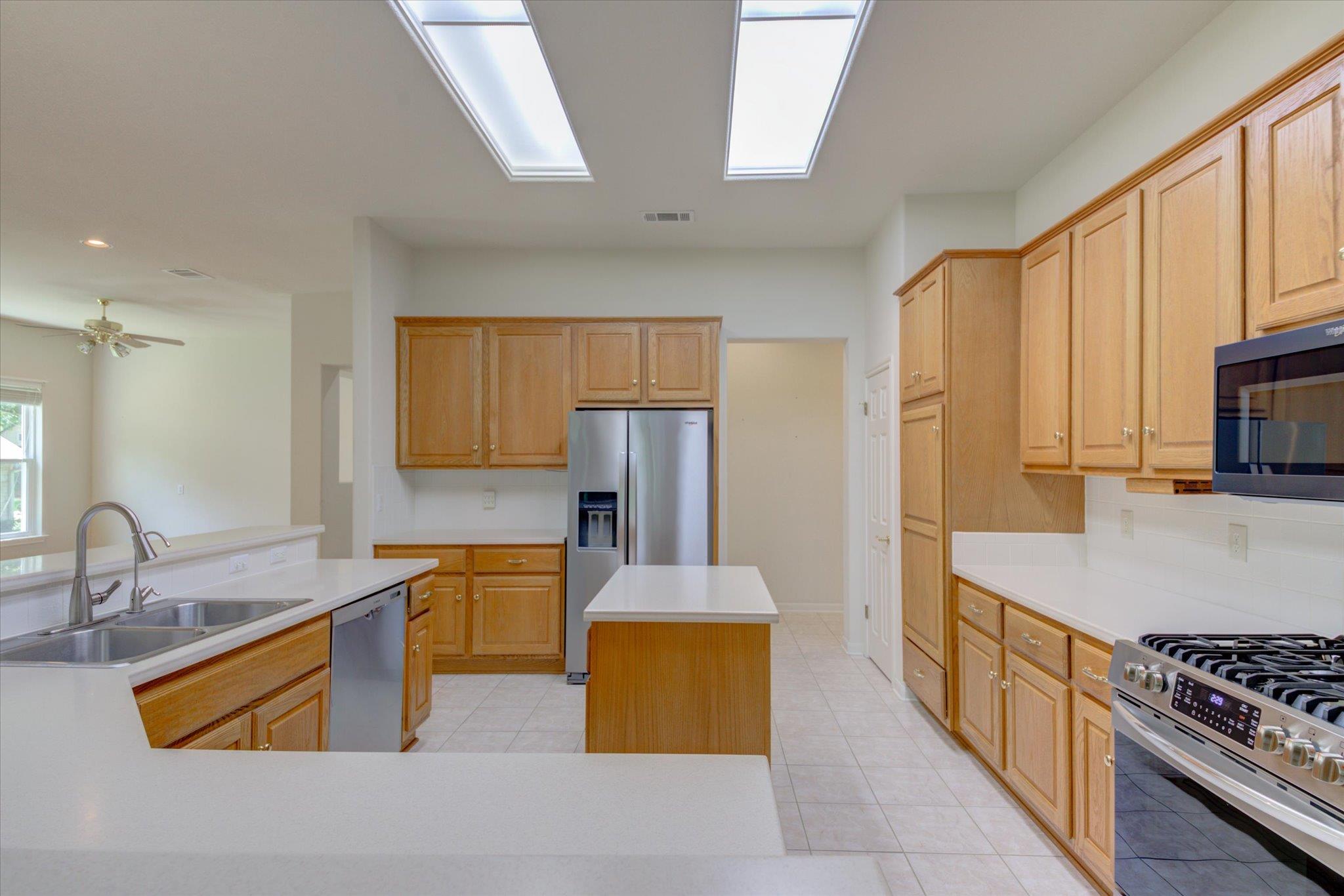 124 Dan Moody Trl, Georgetown, TX 78633