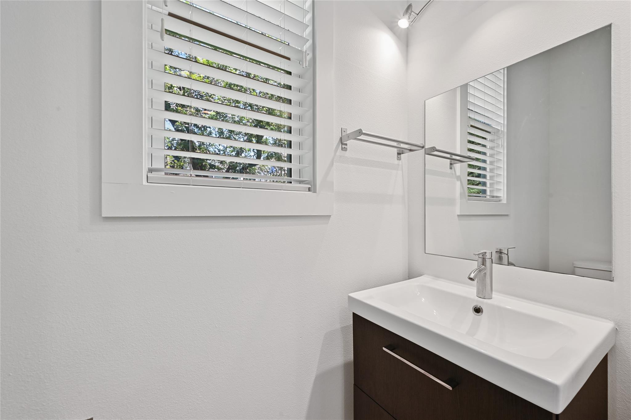 2512 Wheless Ln # 2, Austin, TX 78723