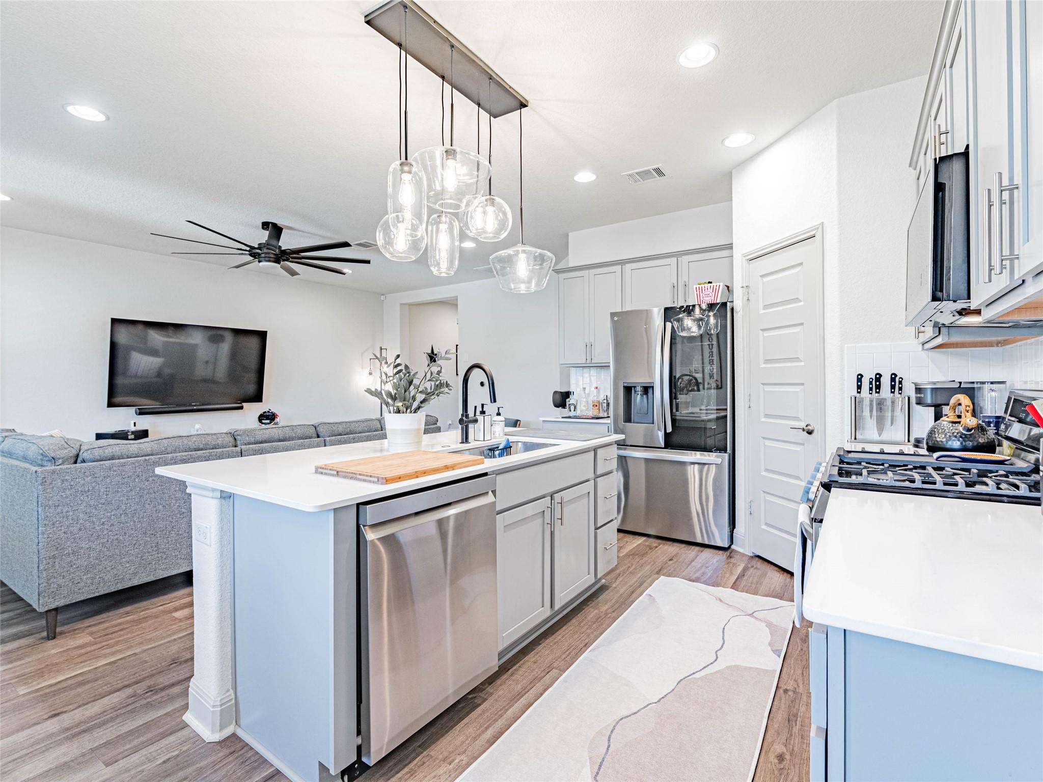 18212 Anicio Gallo Dr, Pflugerville, TX 78660