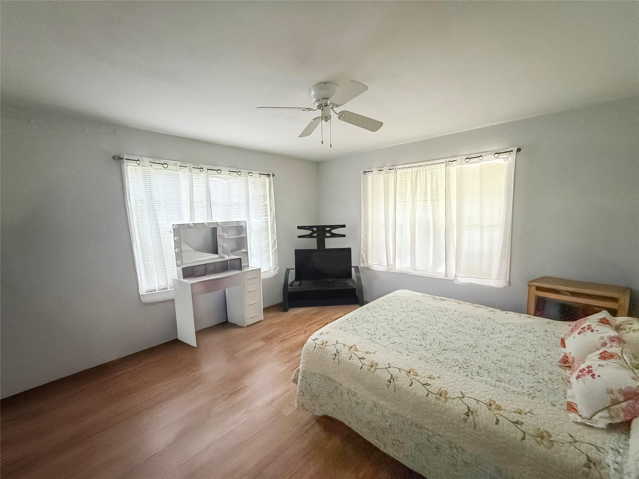 424 Burns St, Lexington, TX 78947