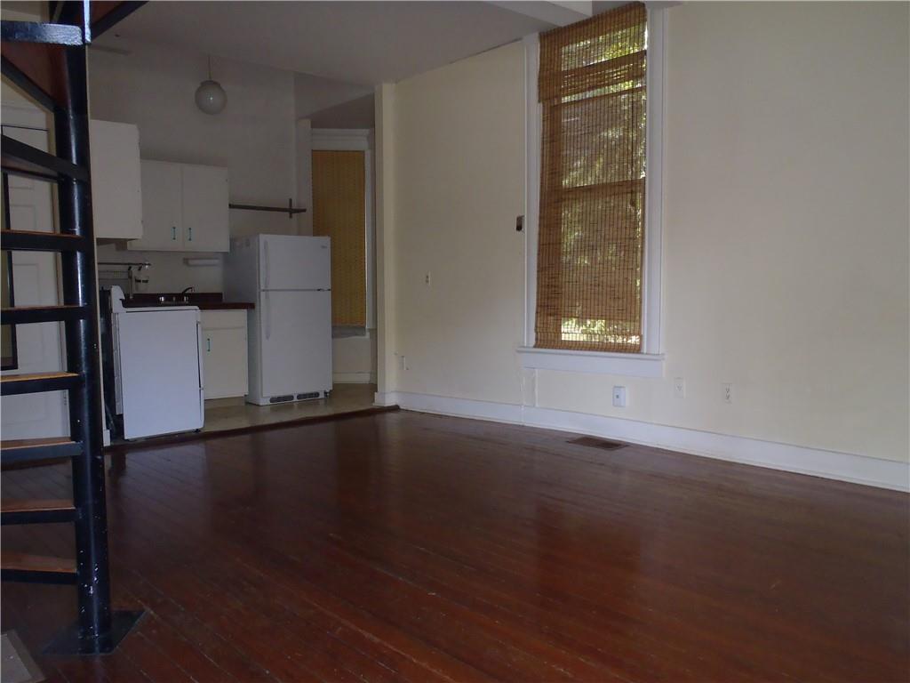 915 W 23rd St # D, Austin, TX 78705