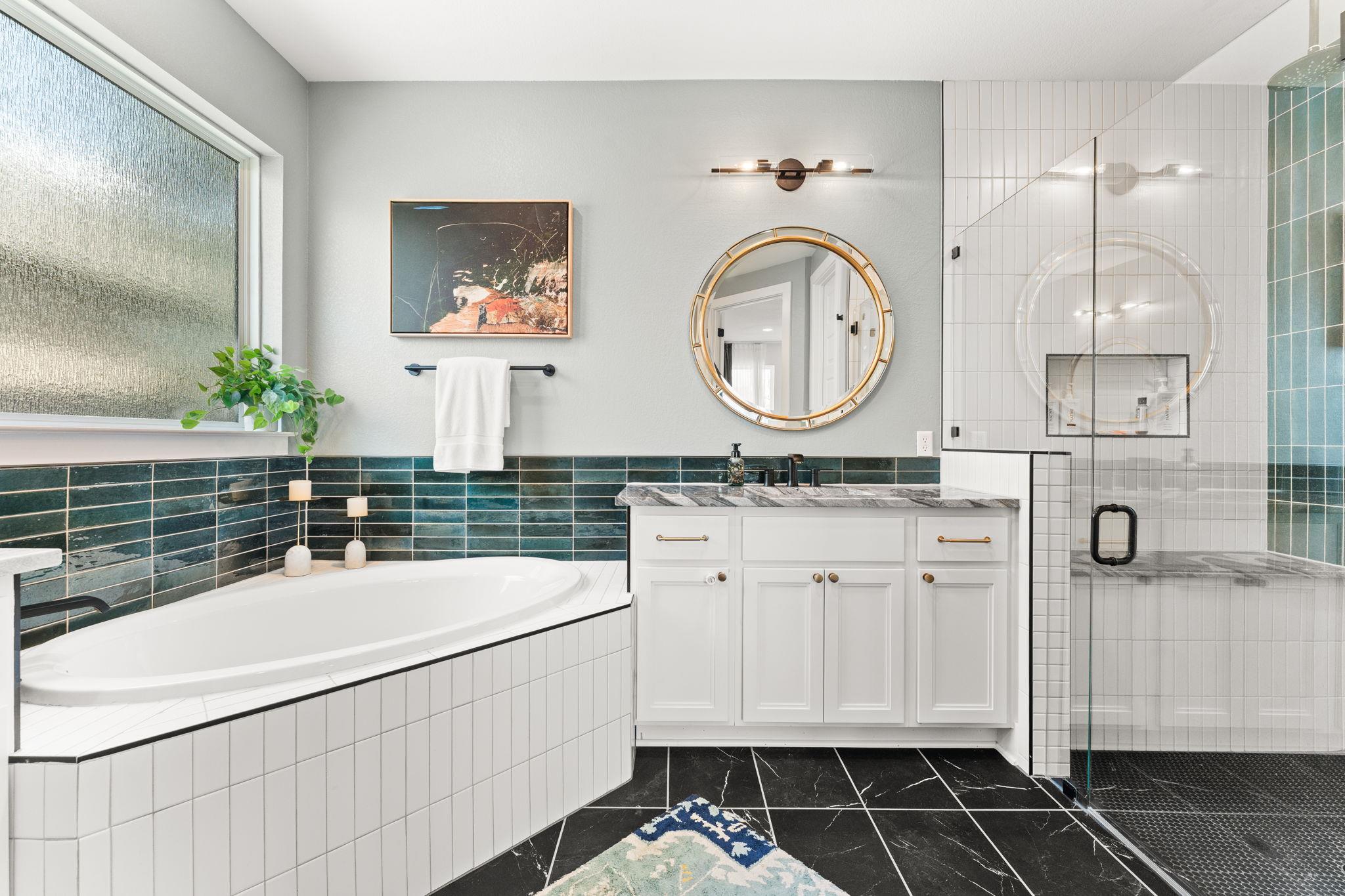 518 Toyah Dr, Dripping Springs, TX 78620