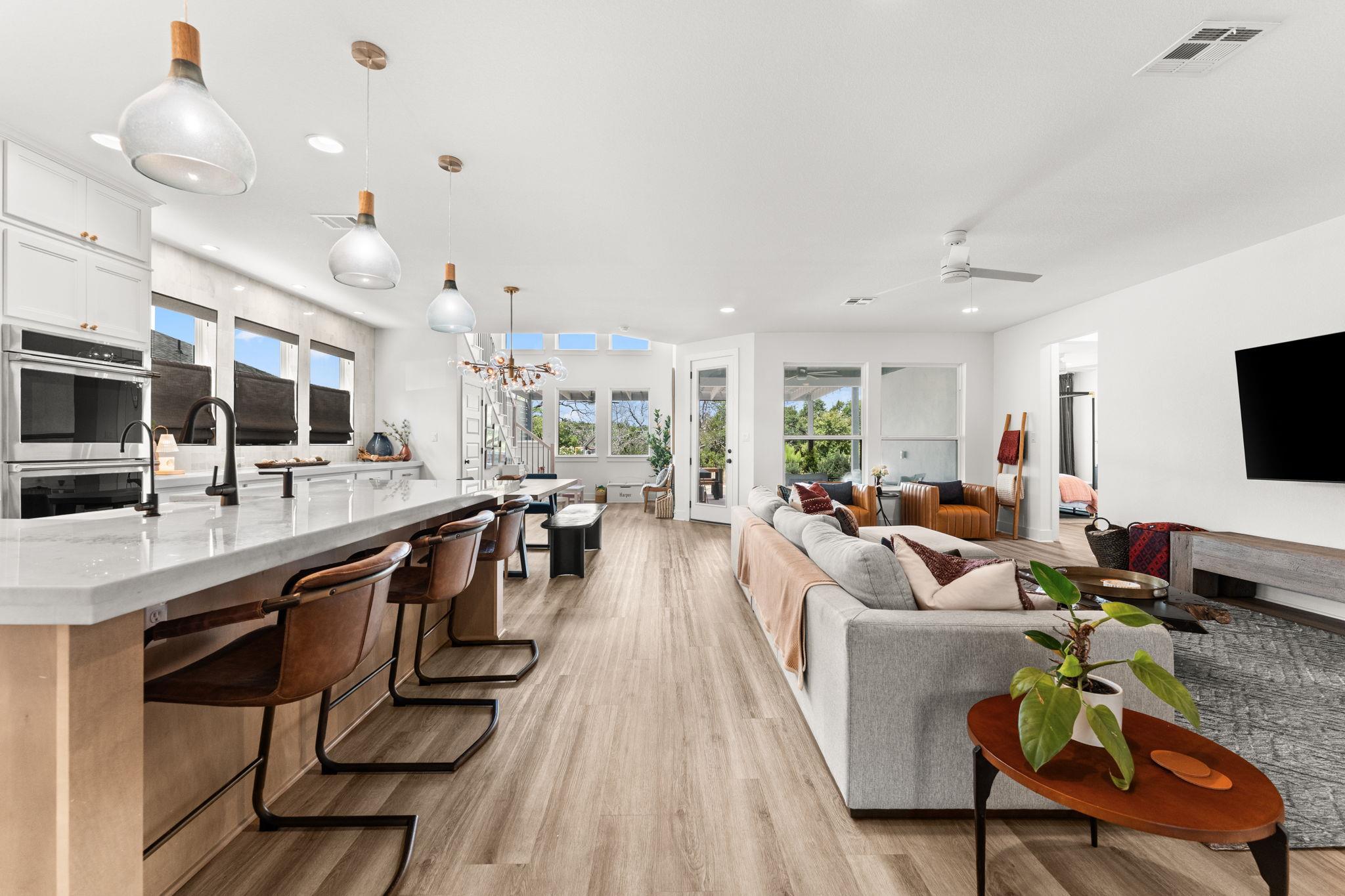 518 Toyah Dr, Dripping Springs, TX 78620