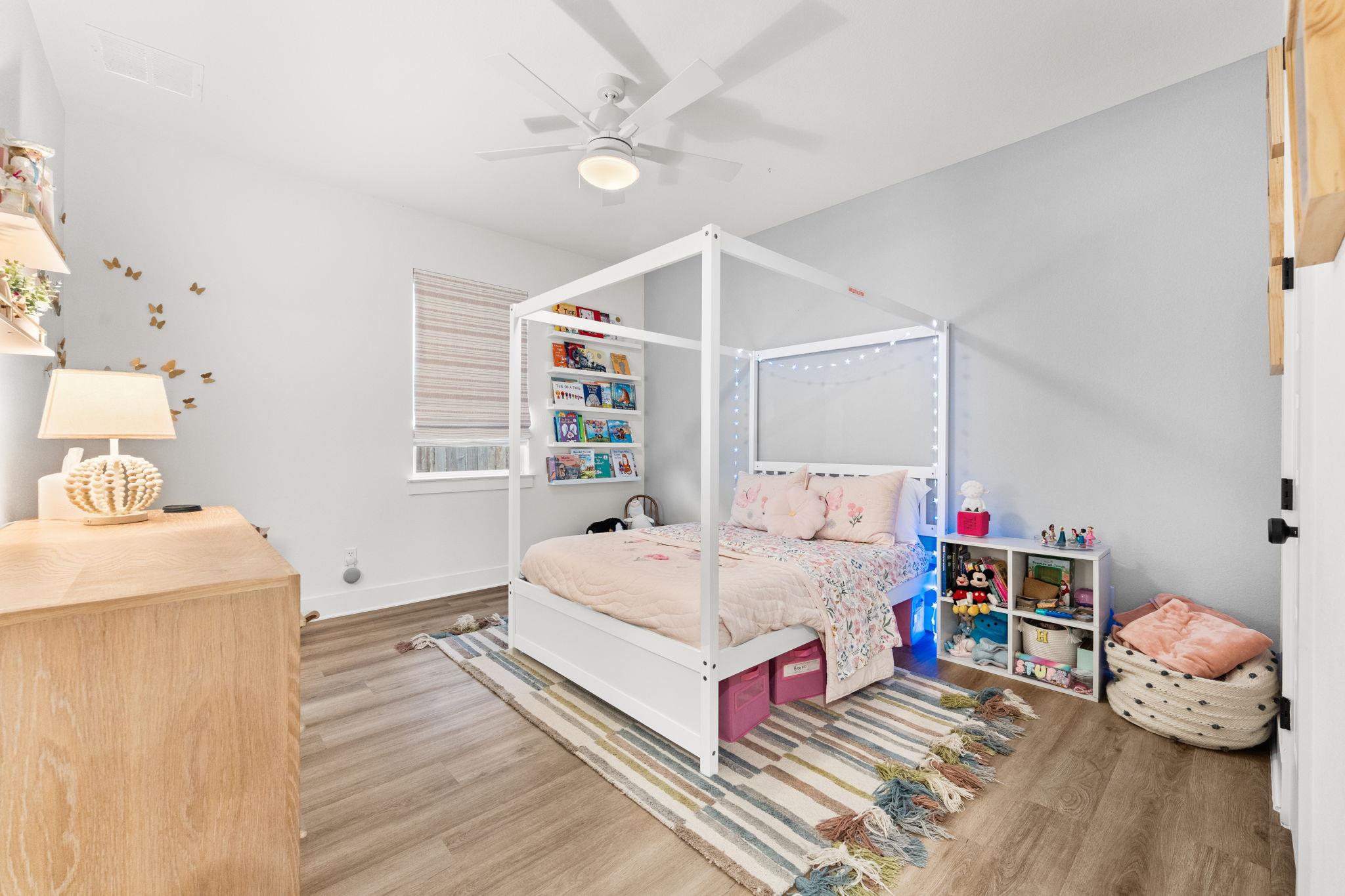 518 Toyah Dr, Dripping Springs, TX 78620