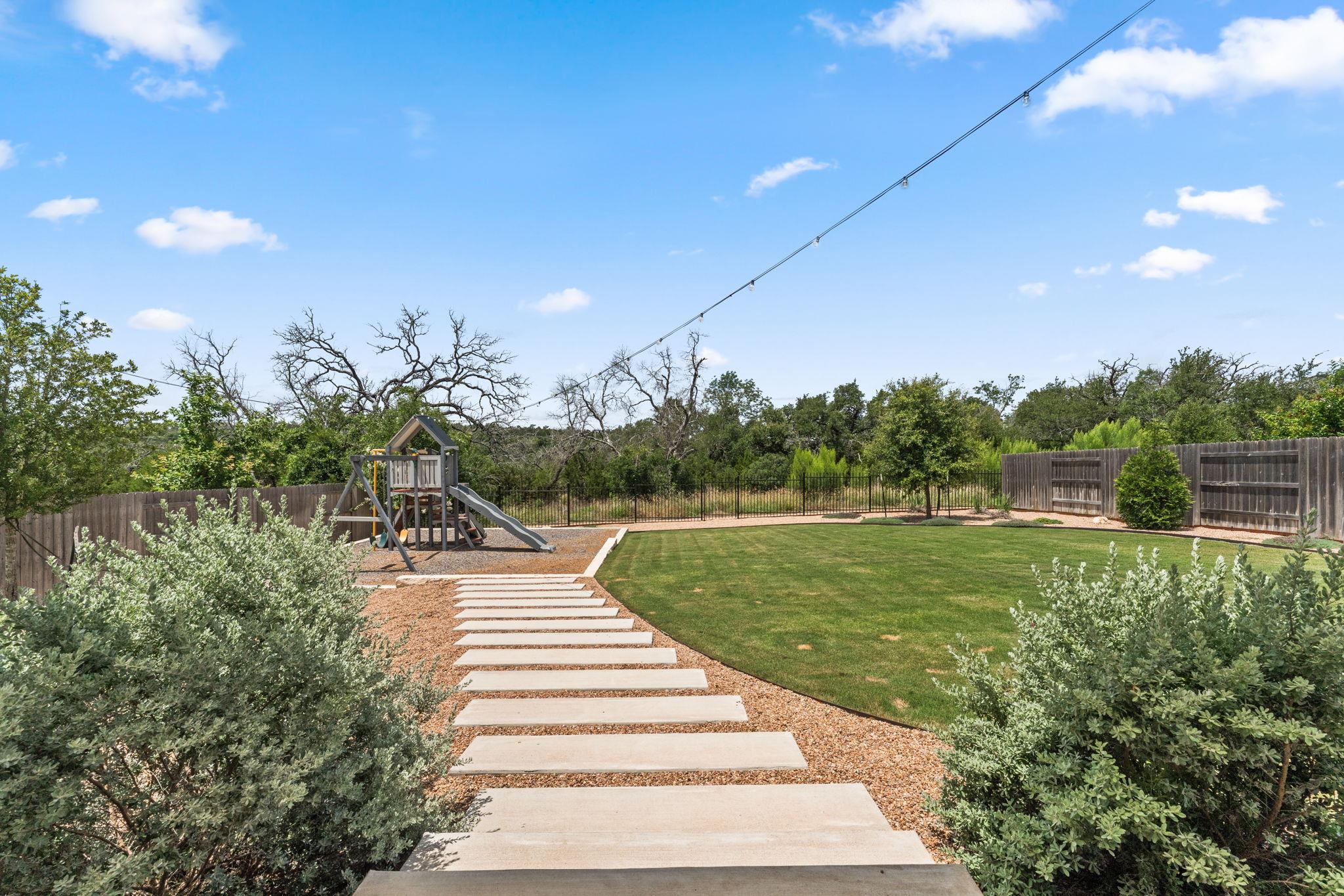 518 Toyah Dr, Dripping Springs, TX 78620