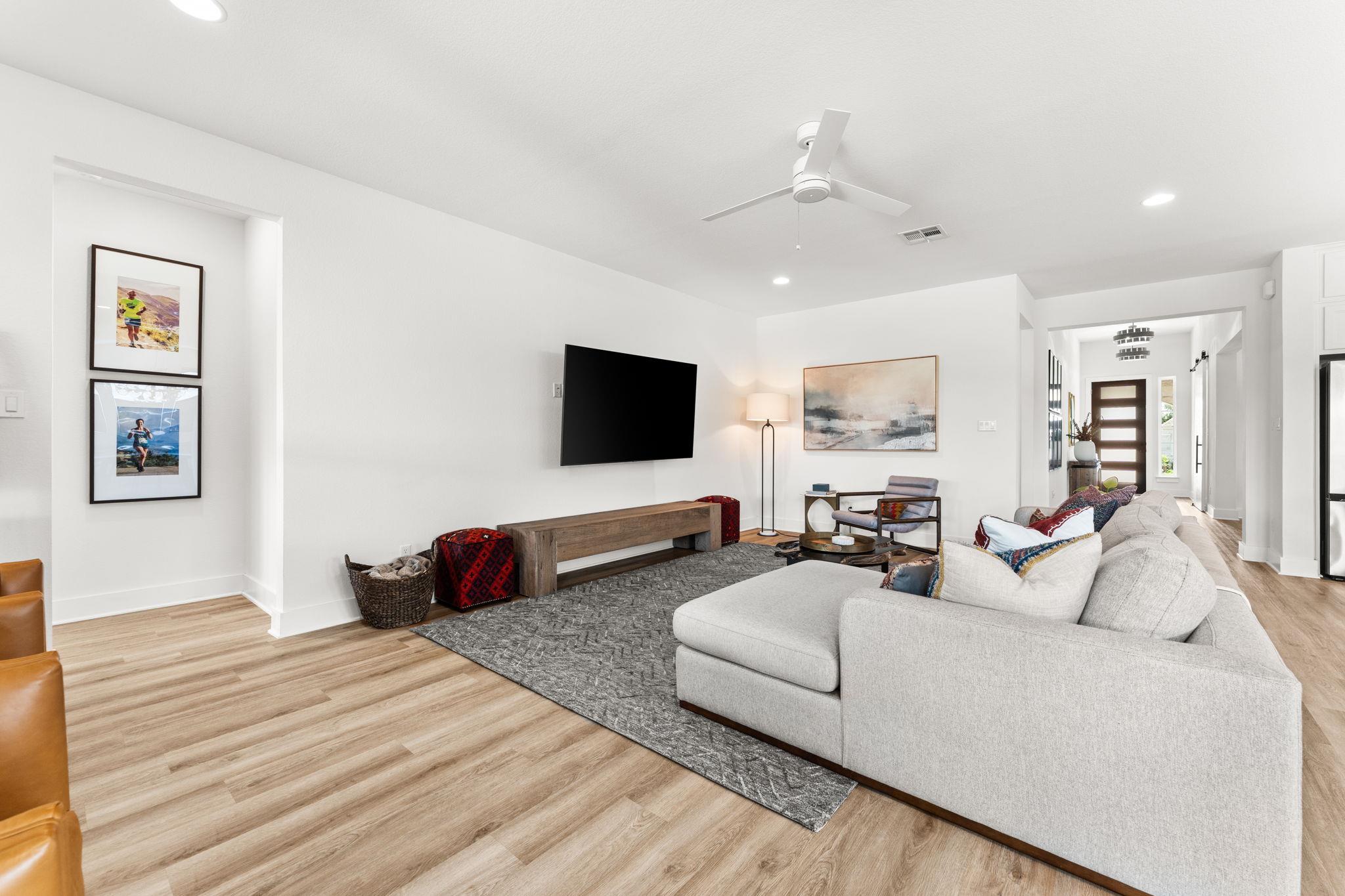 518 Toyah Dr, Dripping Springs, TX 78620