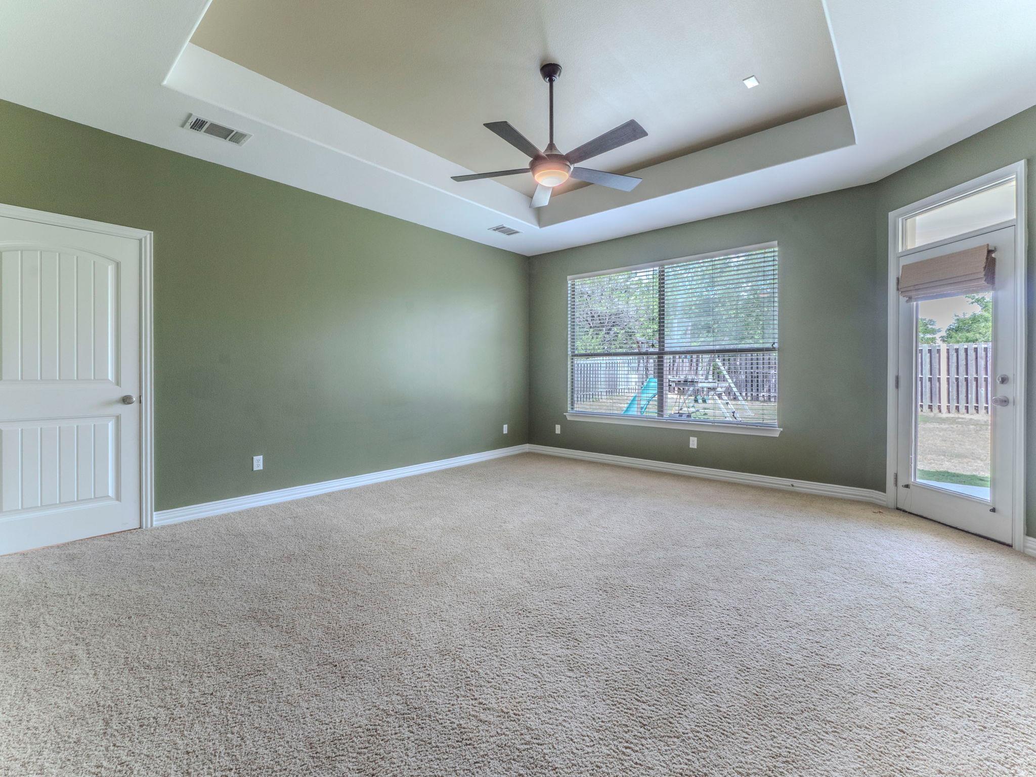 100 N Meadowlark St, Lakeway, TX 78734