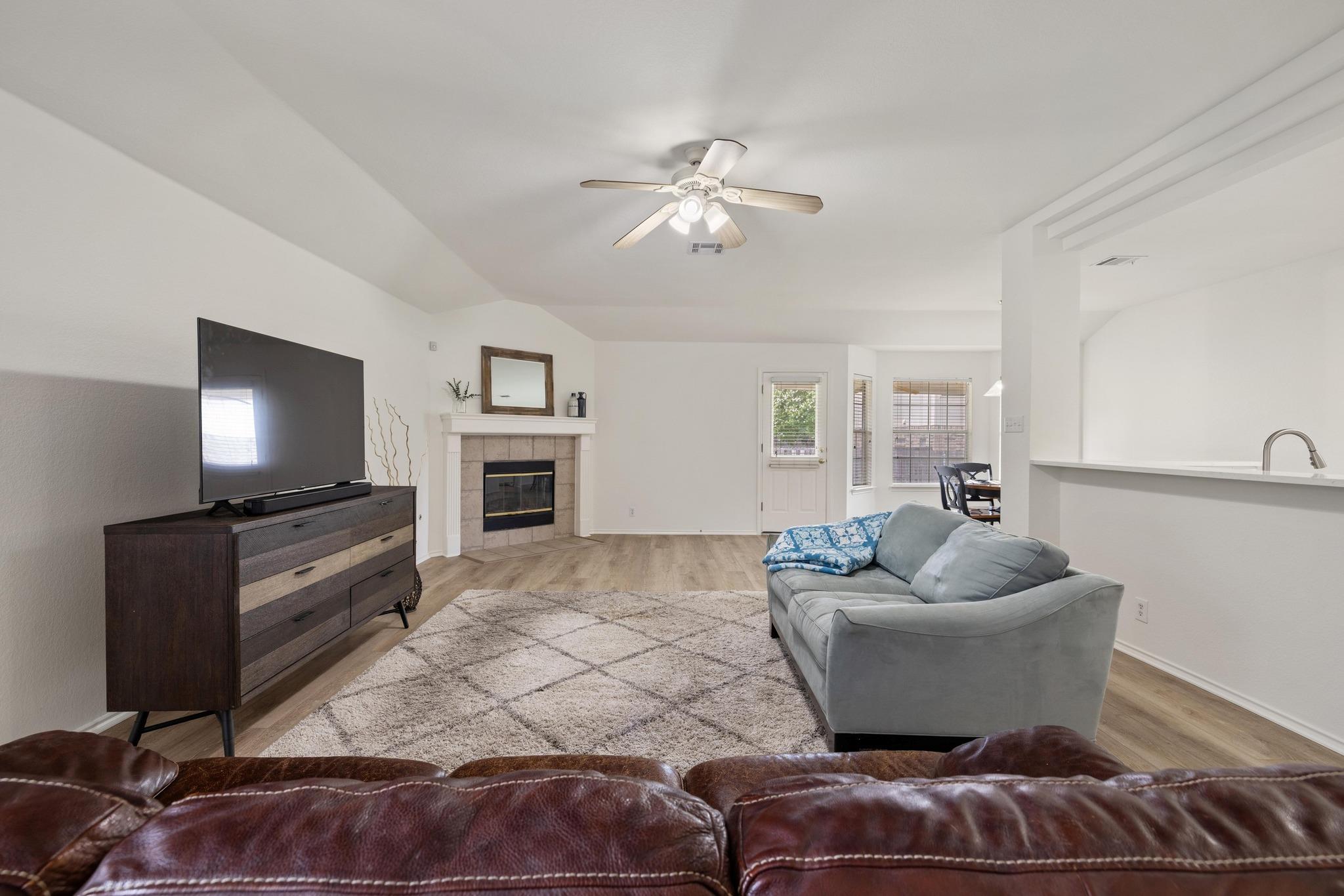 1643 Abbey Ln, Cedar Park, TX 78613