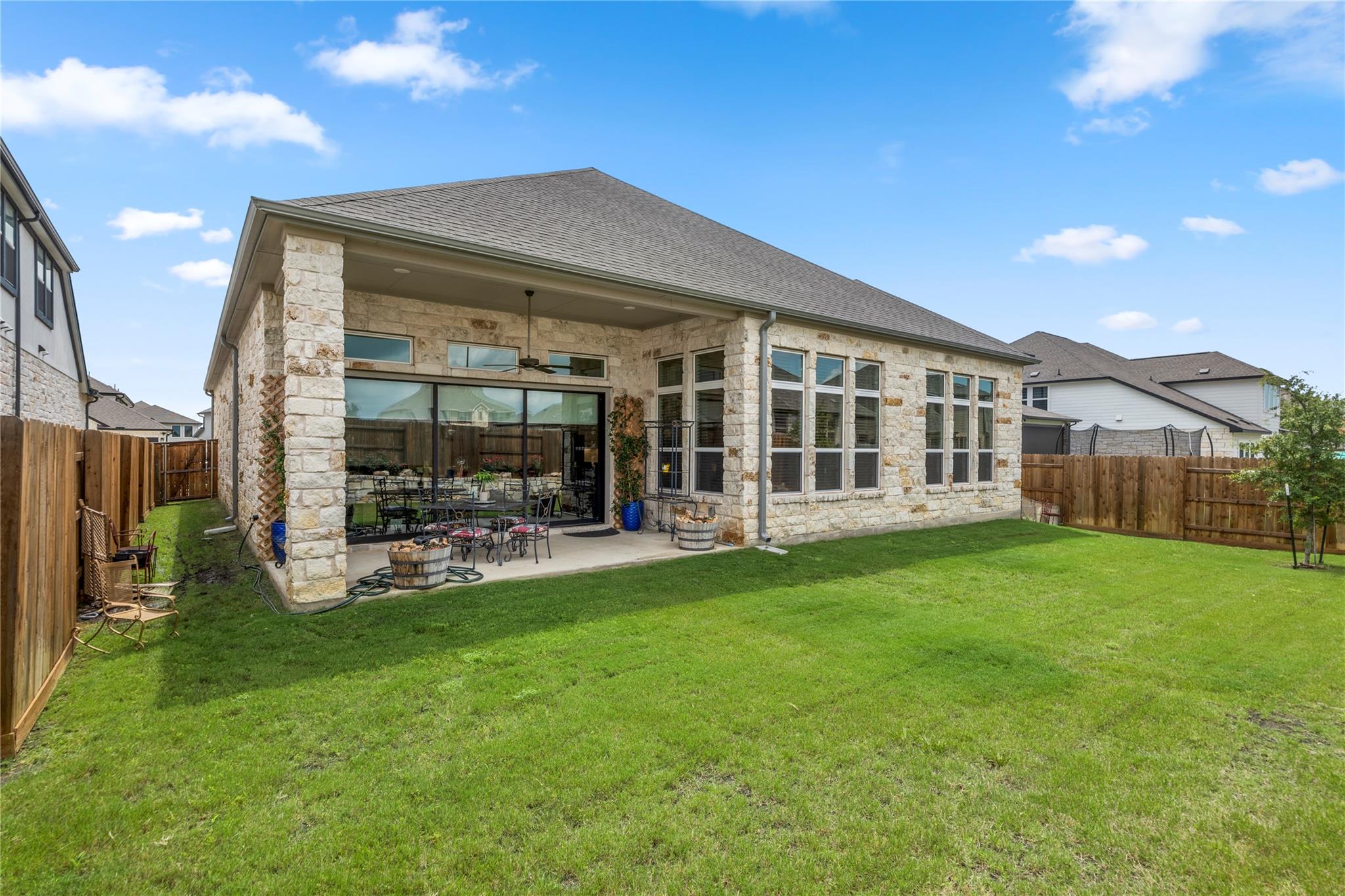 104 Serenity Hills Dr, Georgetown, TX 78628