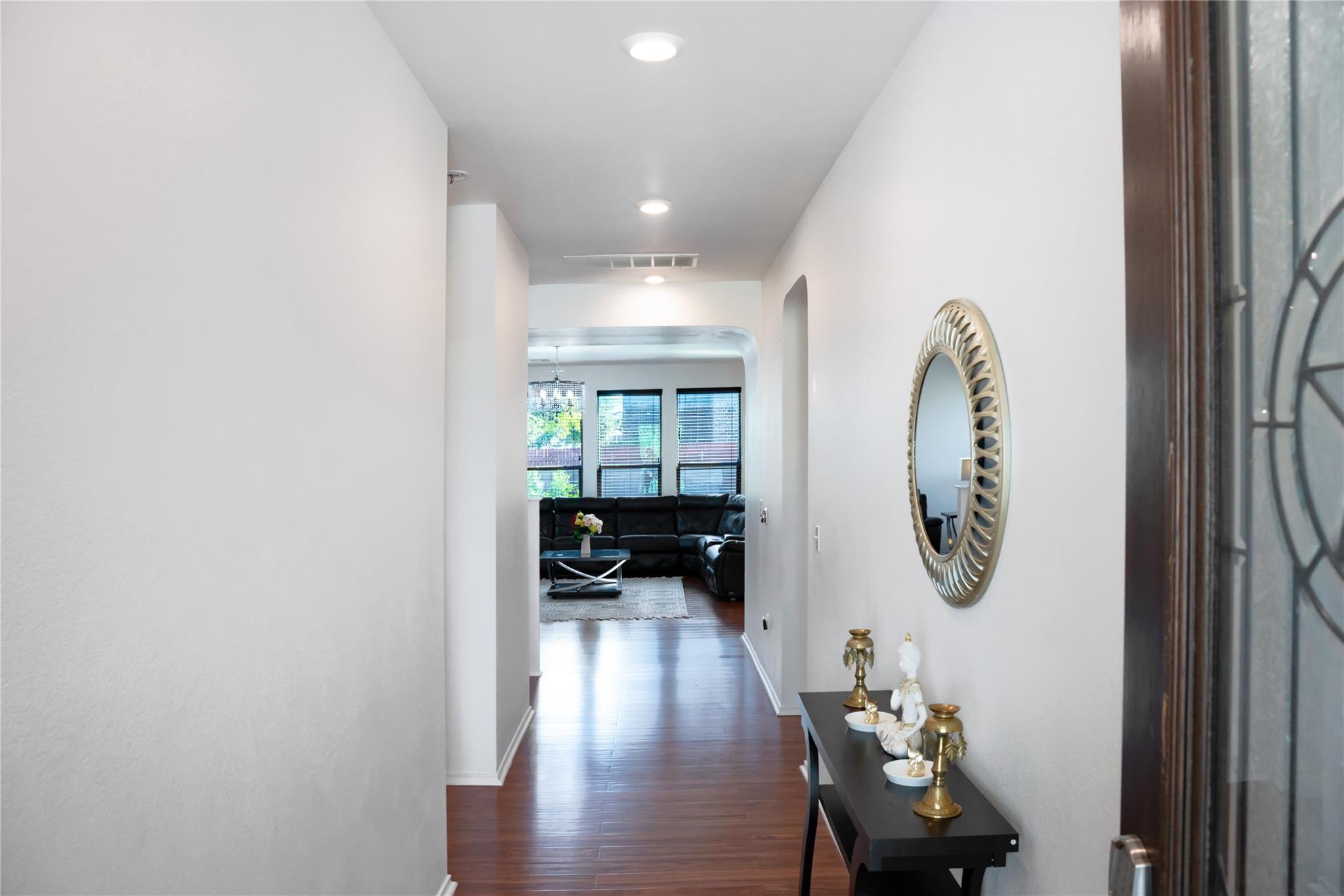 1529 Gautami Dr, Austin, TX 78753