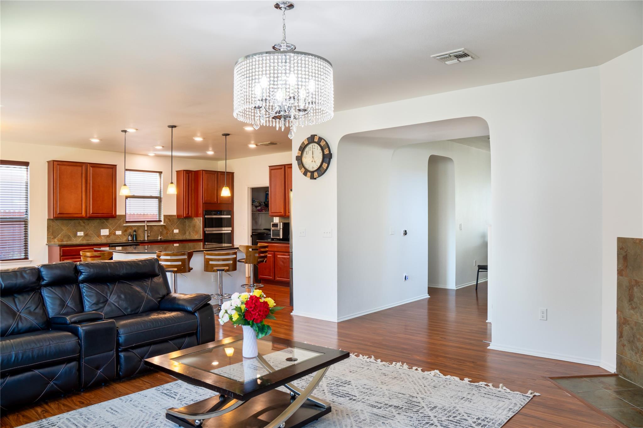 1529 Gautami Dr, Austin, TX 78753