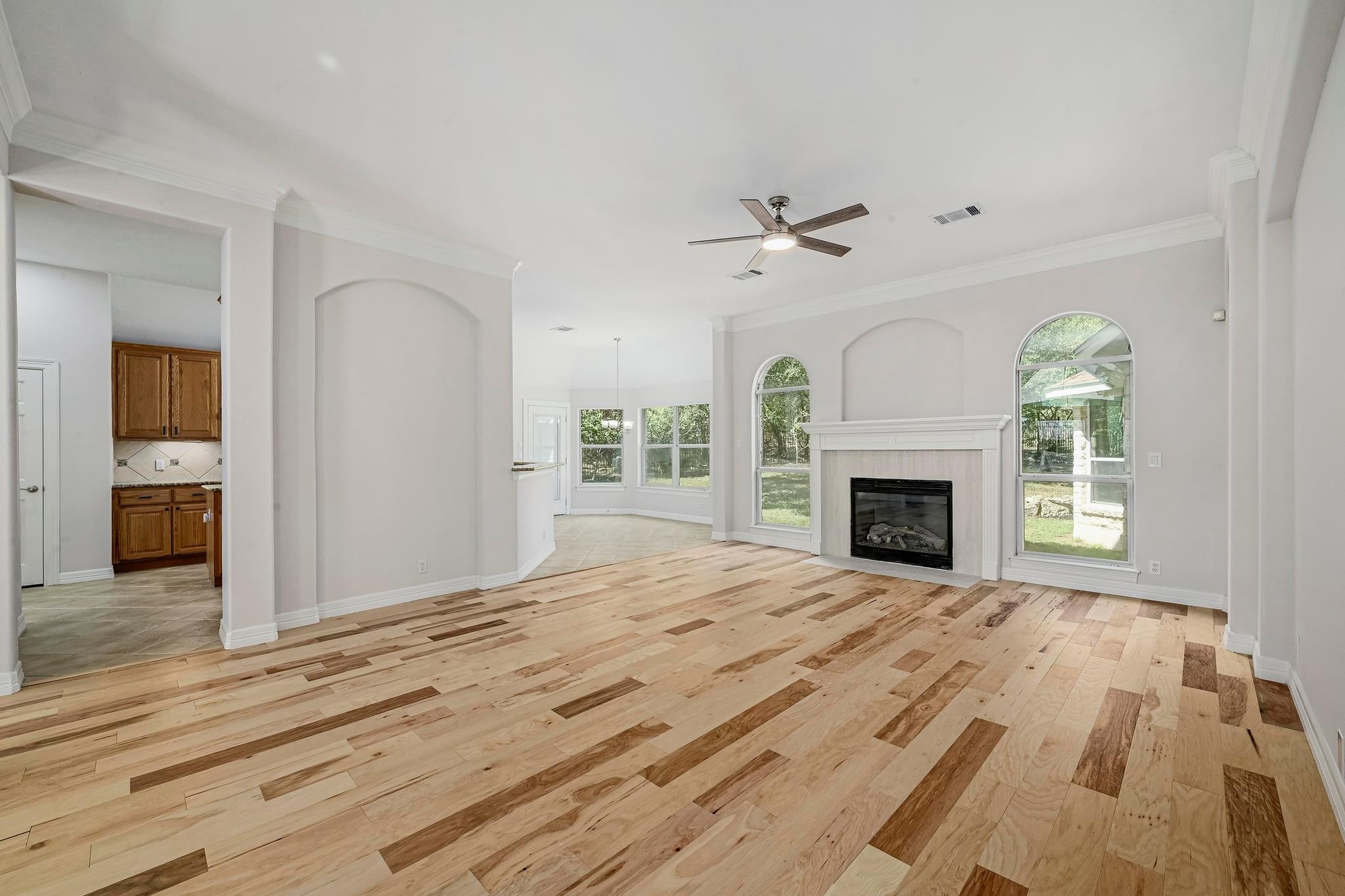 501 Flamingo Blvd, Lakeway, TX 78734