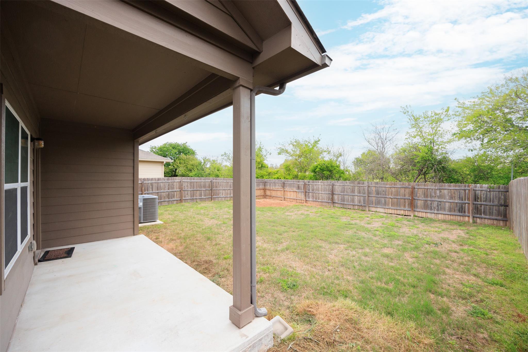 202 Orchard Ln, Kyle, TX 78640