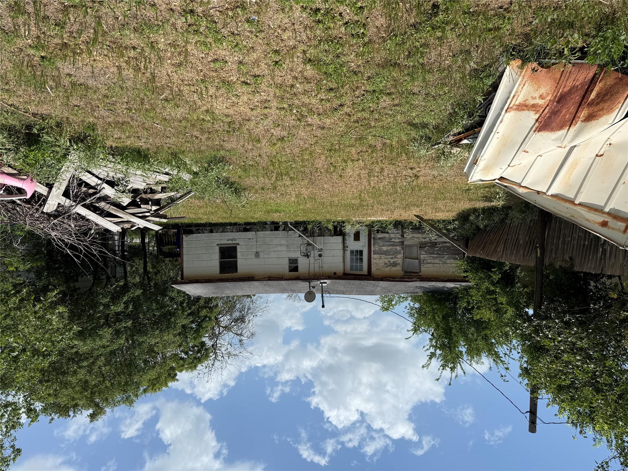 207 W TOWNES St, Manor, TX 78653