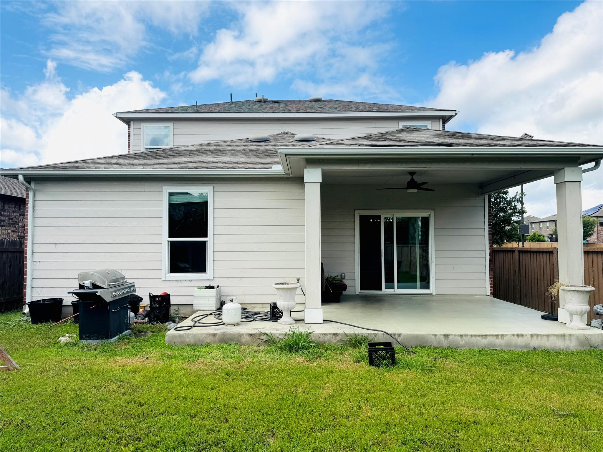 2016 Fretboard St, Round Rock, TX 78664
