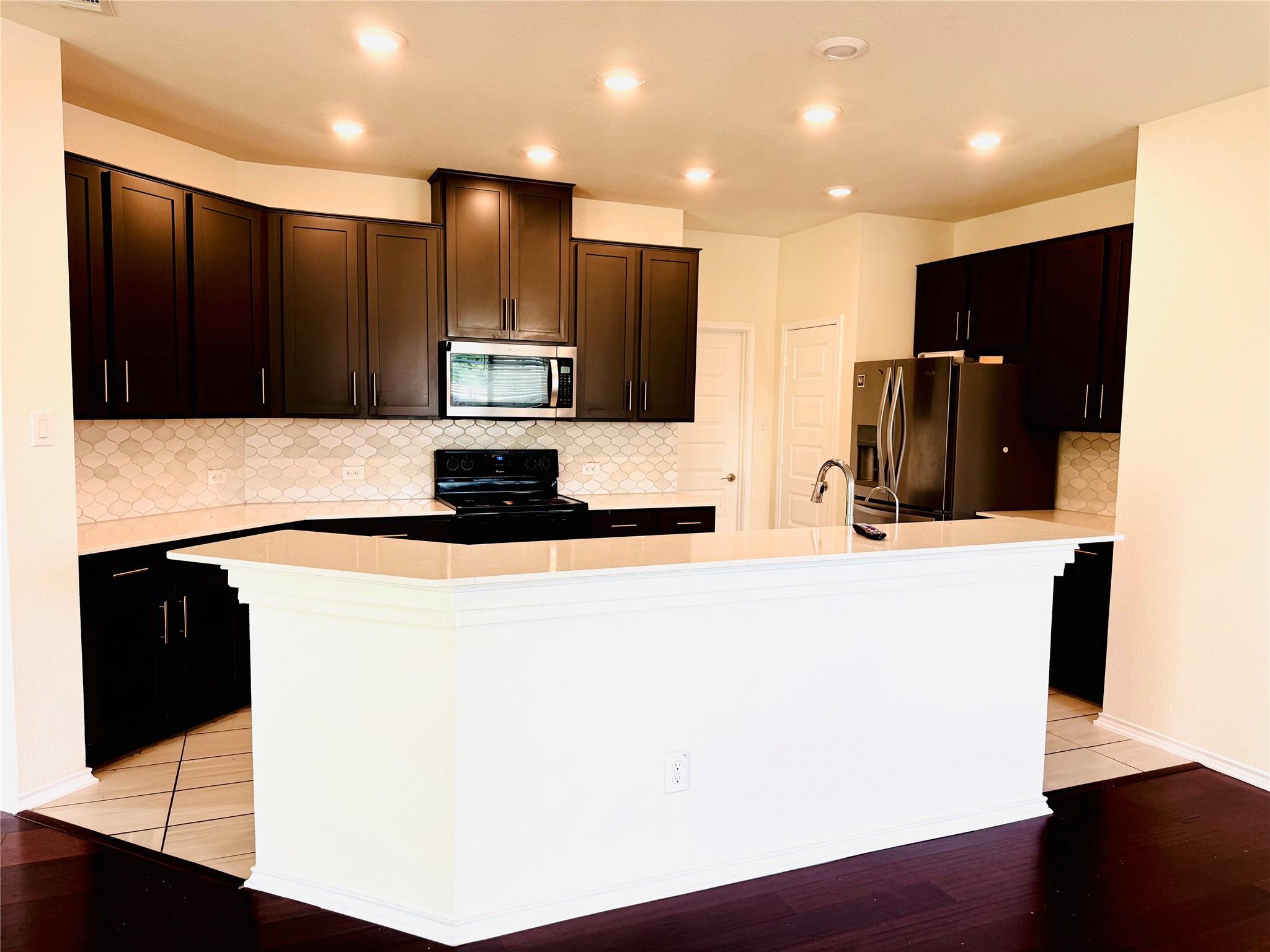 2016 Fretboard St, Round Rock, TX 78664