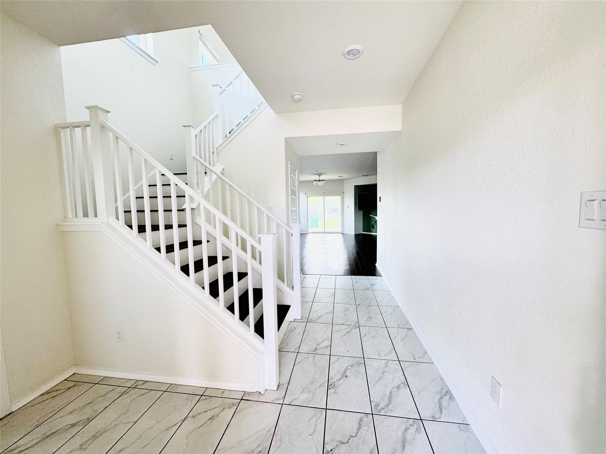 2016 Fretboard St, Round Rock, TX 78664