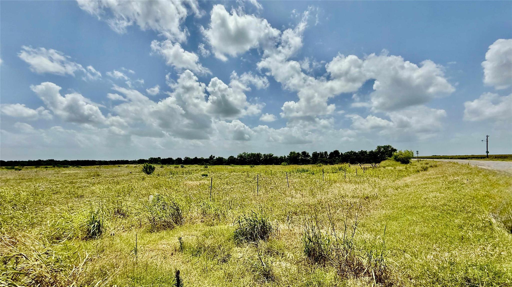 9872 Fm-2269, Buckholts, TX 76518