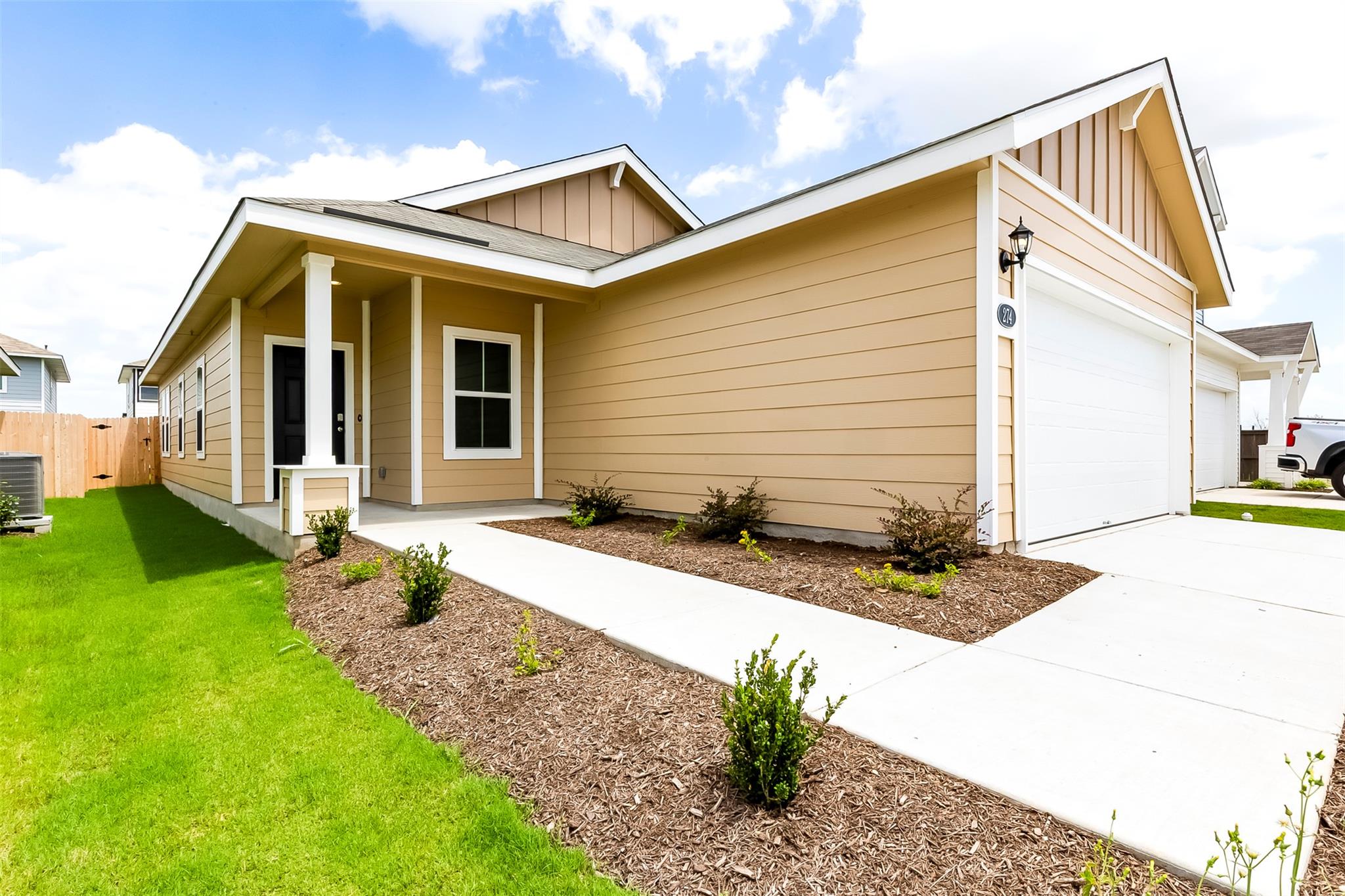 274 Jade St, Maxwell, TX 78656